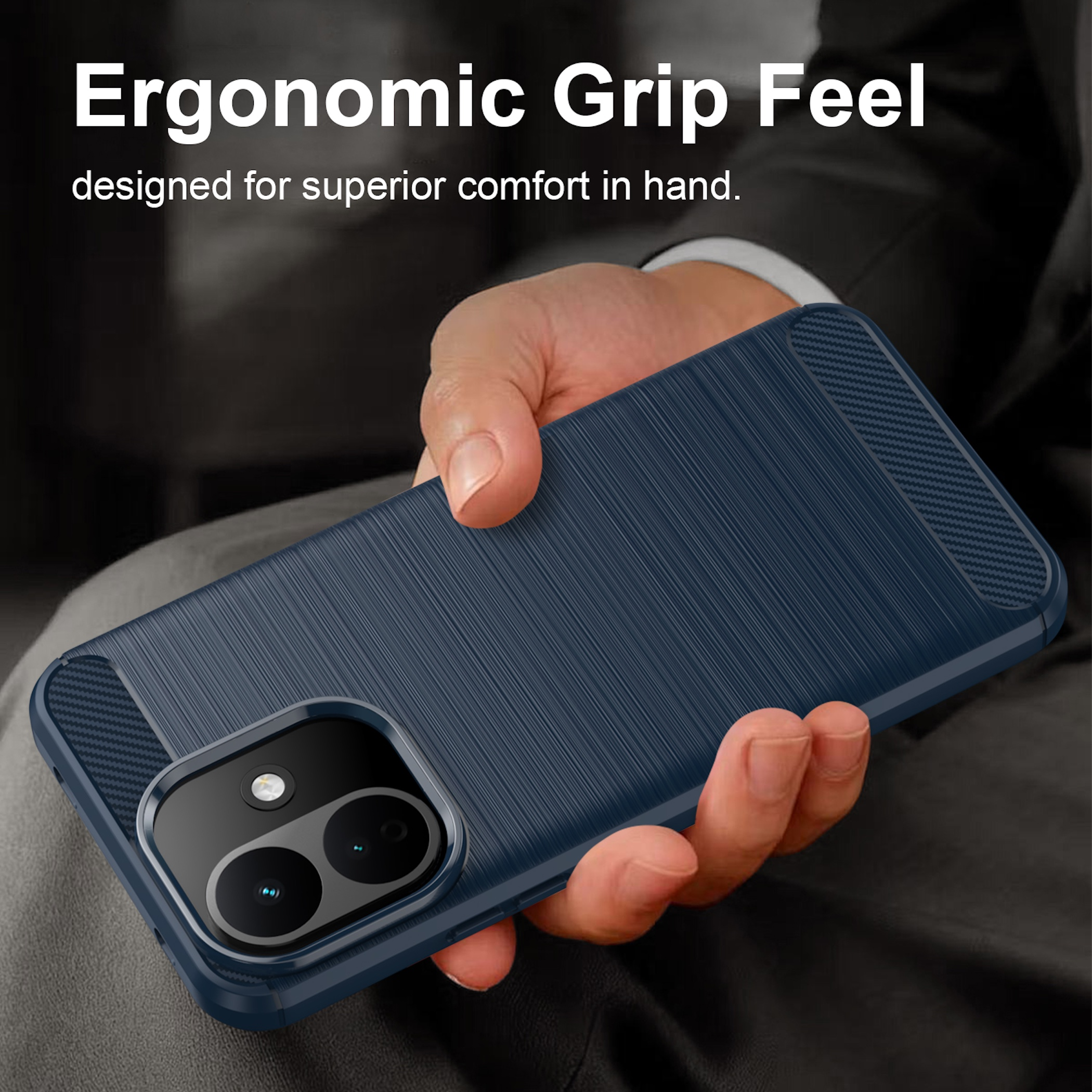 Hand hält dunkelblaue Smartphone-Hülle mit strukturierter Oberfläche und zwei Kameraöffnungen.