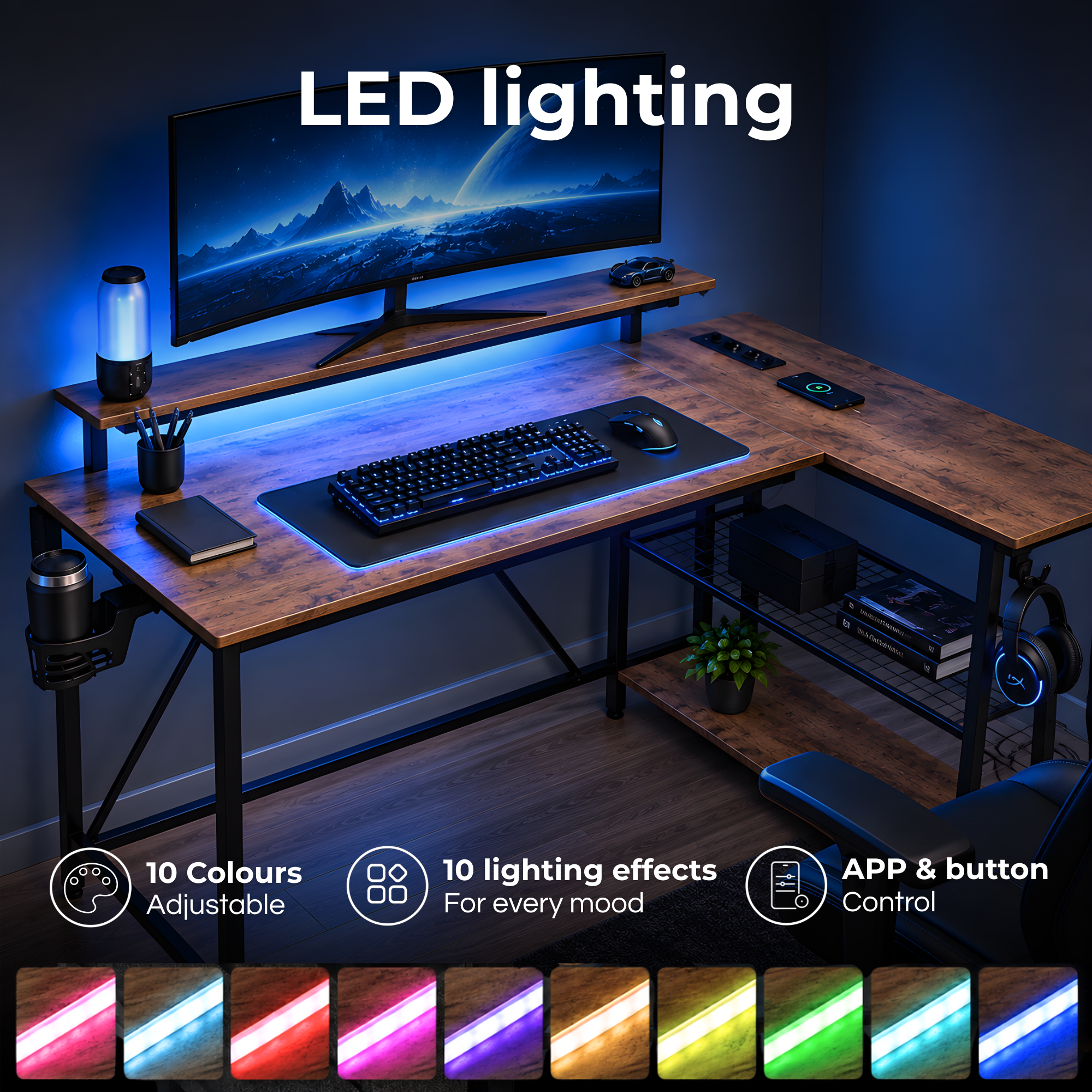 Scrivania da gaming in legno a L con retroilluminazione a LED blu, tastiera, mouse e monitor in una stanza buia.