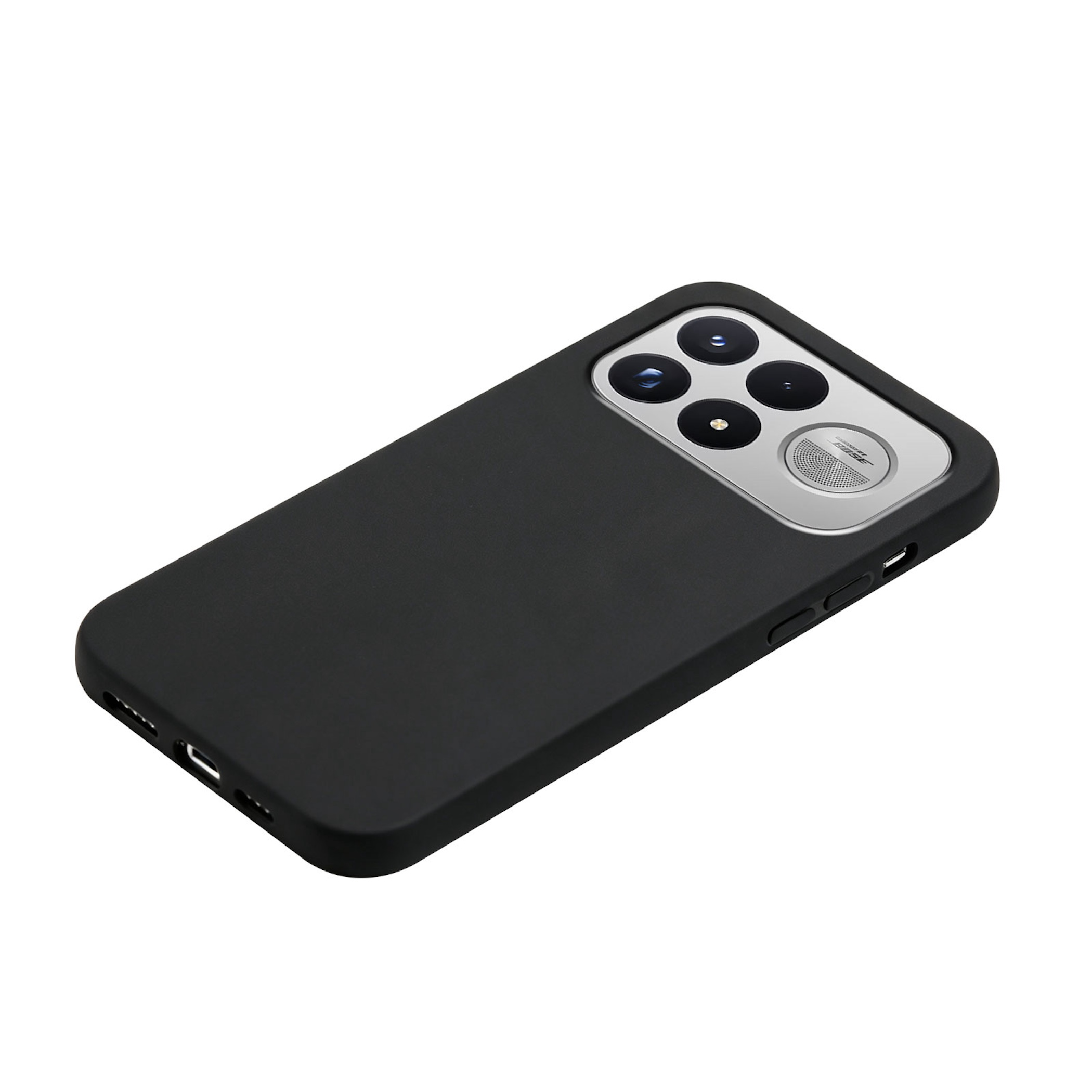 Ein schwarzes Smartphone in Schutzhülle mit vier Kameras und silberner Akzentblende auf weißem Hintergrund.