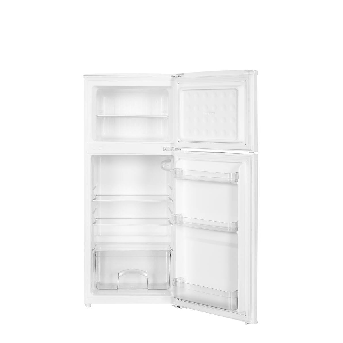 Un pequeño refrigerador blanco de doble puerta con las puertas abiertas que muestra estantes de vidrio vacíos.