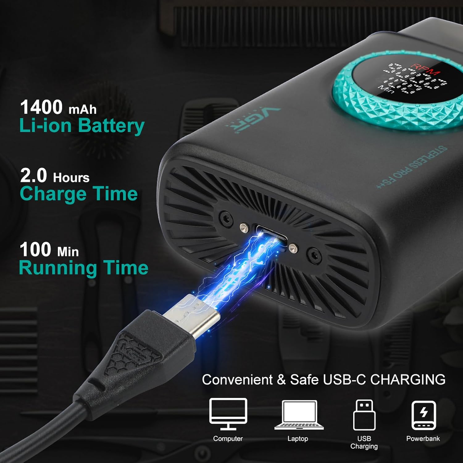 USB-C kablosuyla şarj olan siyah tıraş cihazı, pil özelliklerini ve simgelerini koyu arka planda gösteriyor.
