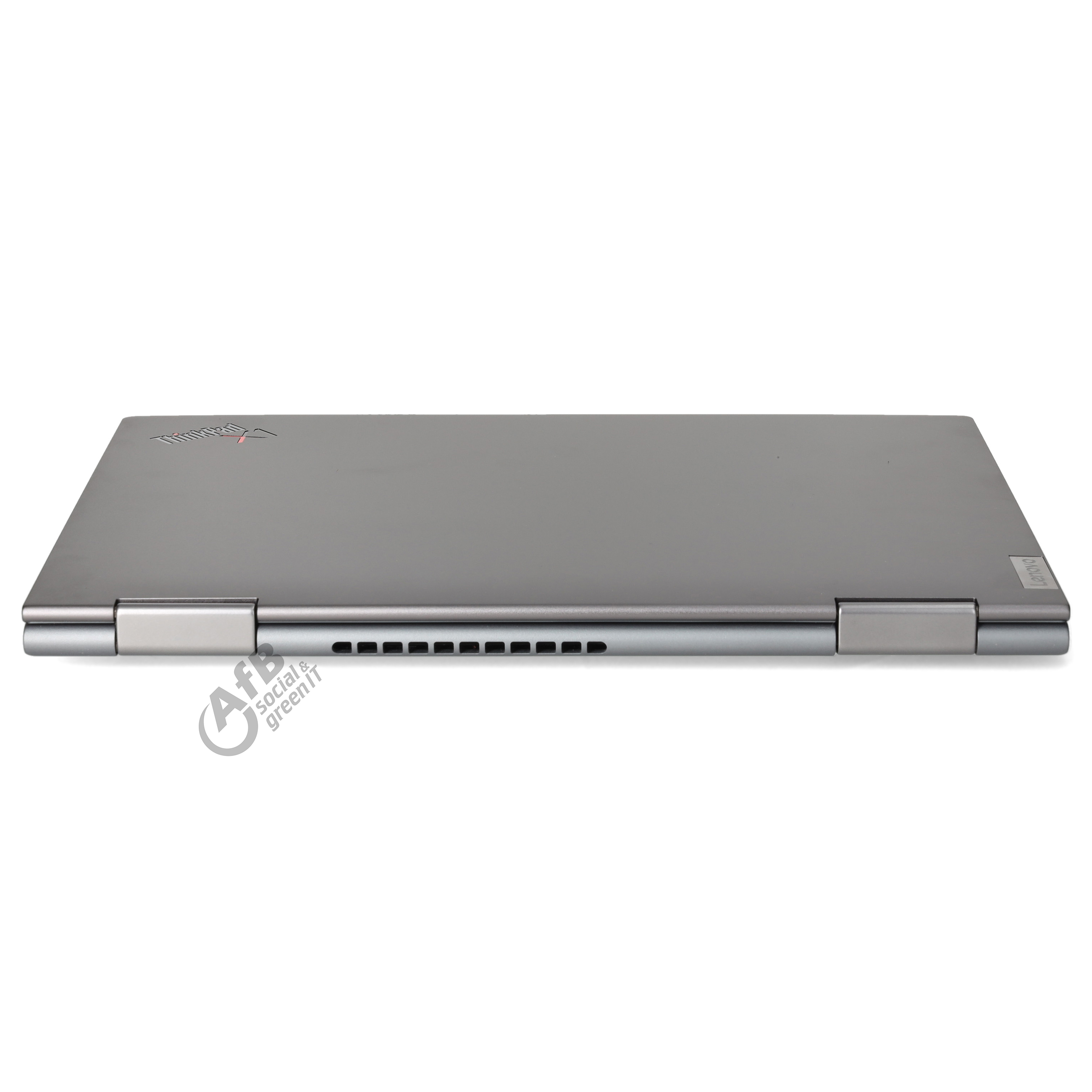 Geschlossener grauer Laptop mit ThinkPad-Logo in Nahaufnahme auf weißem Hintergrund.