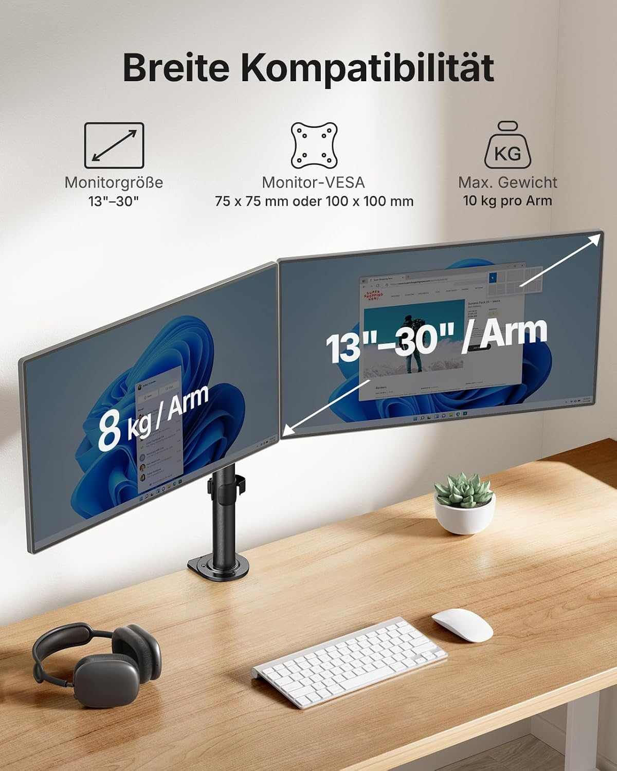 Brazo para dos monitores en escritorio con pantallas, teclado, ratón y auriculares.