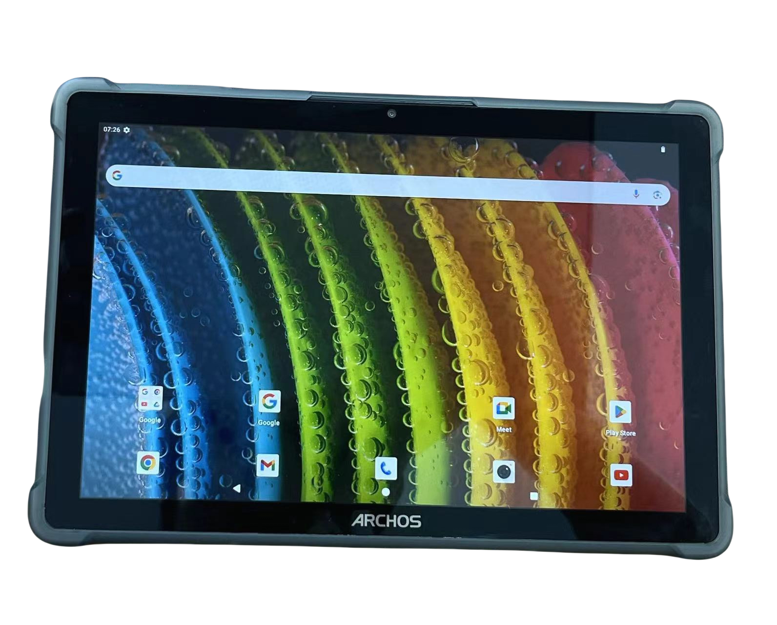 Una tableta Archos con funda protectora y gotas de agua coloridas en la pantalla.
