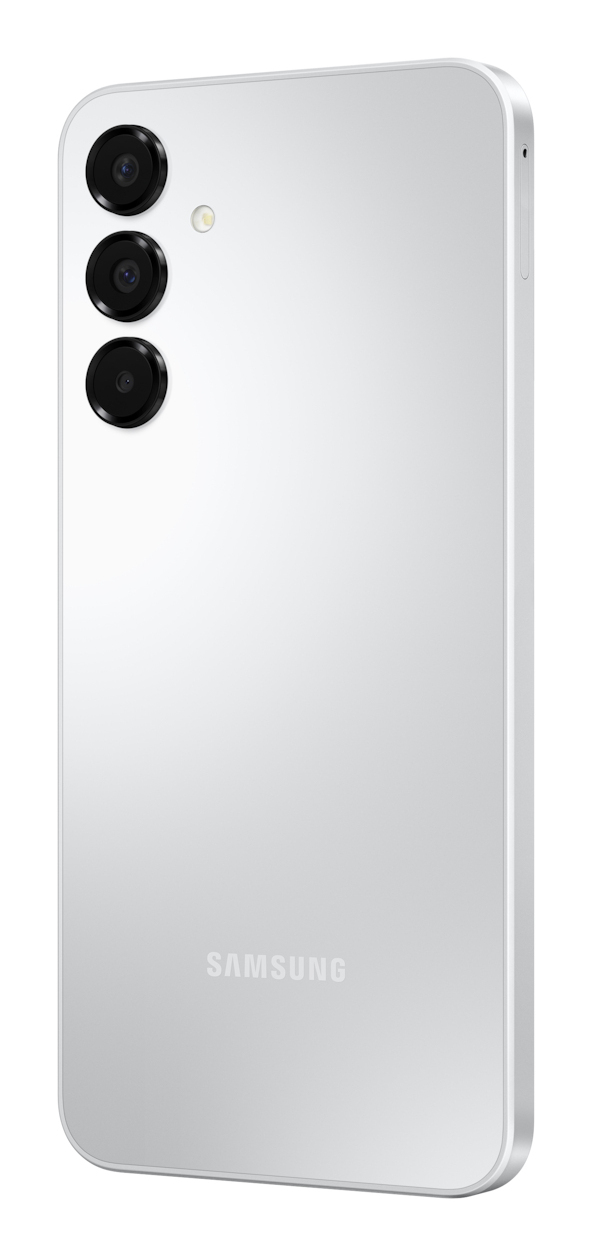 Retro di uno smartphone bianco con tre fotocamere verticali e il logo Samsung in basso.