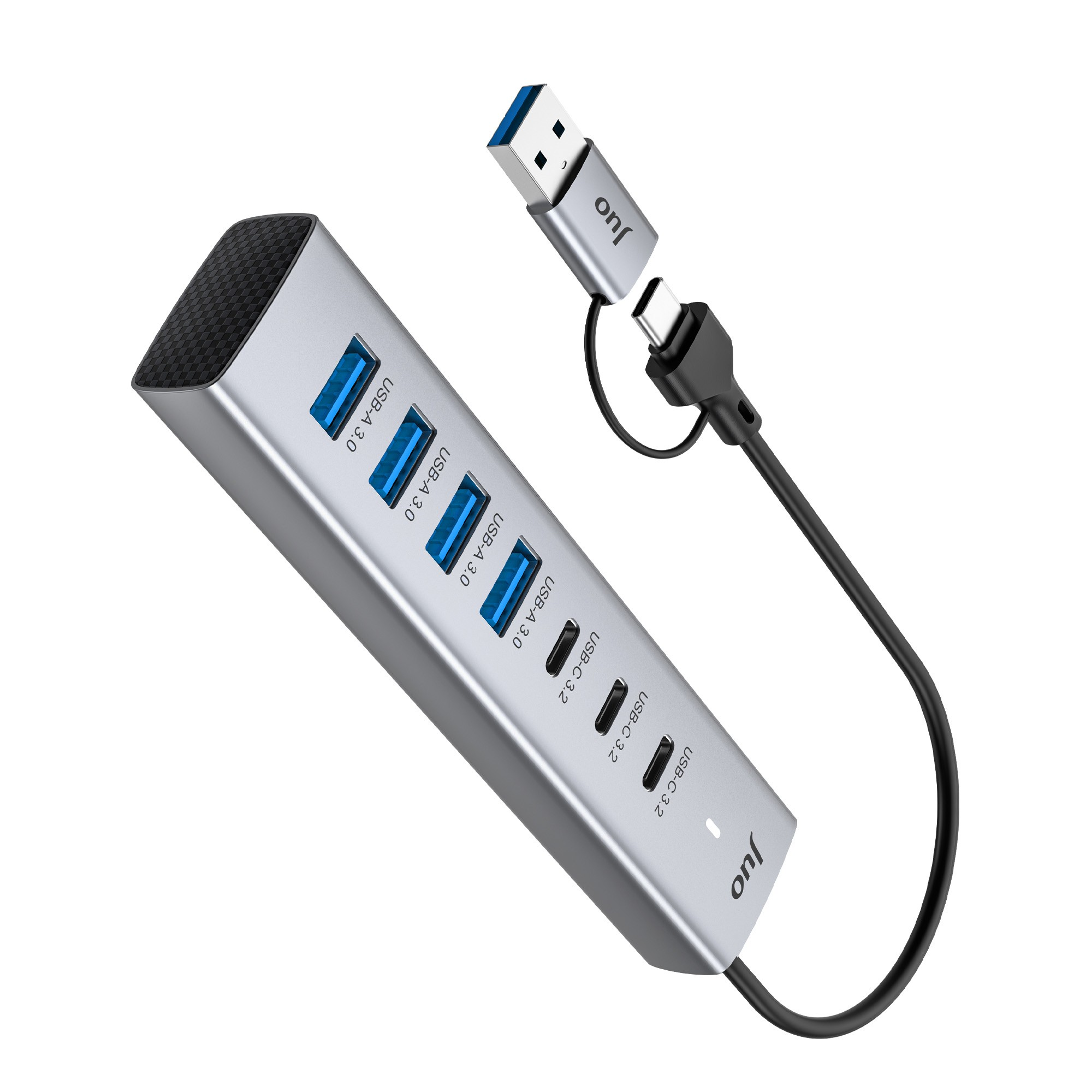 Dört USB-A ve üç USB-C bağlantı noktasına sahip gümüş renkli USB çoklayıcı ve USB-A ile USB-C konektörlü kablo.