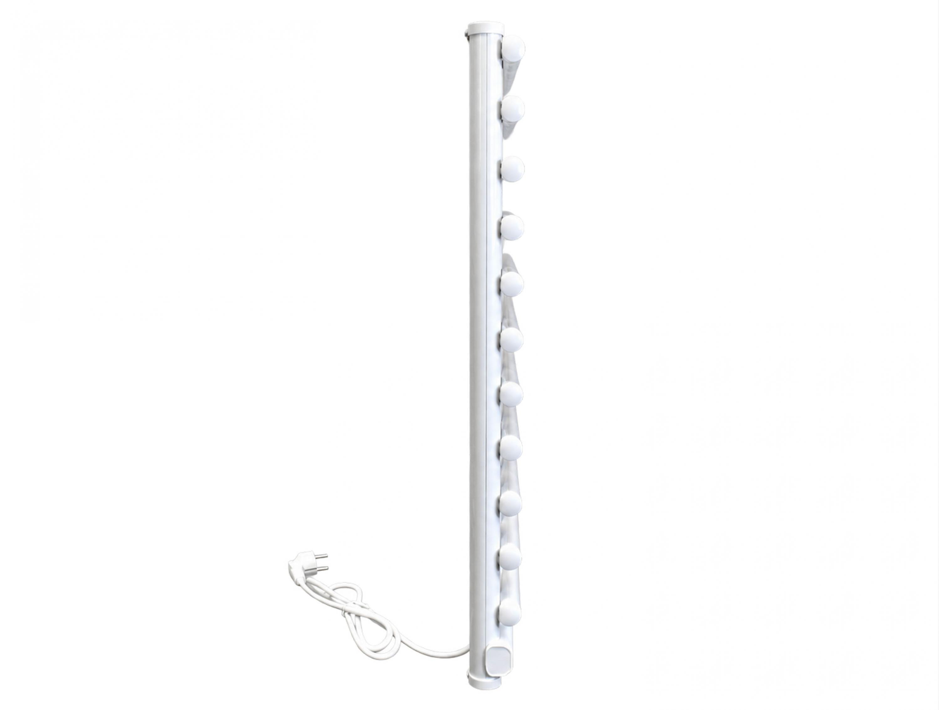 Una tira vertical blanca con múltiples bombillas redondas y un cable enchufable sobre un fondo blanco.