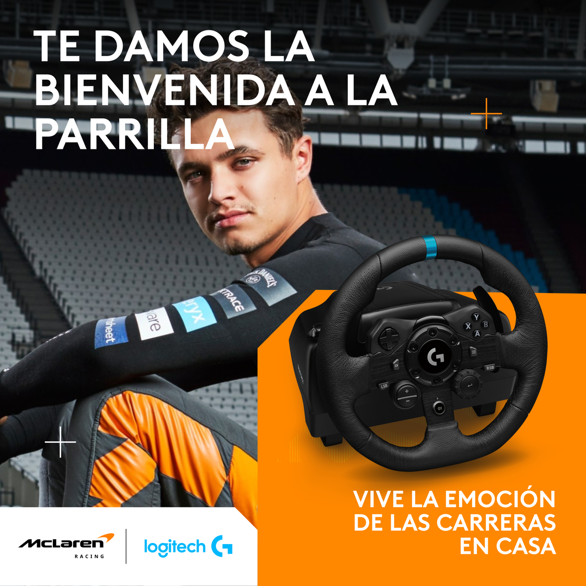 Un piloto de McLaren mira seriamente frente a un circuito, con un volante de carreras Logitech al lado.