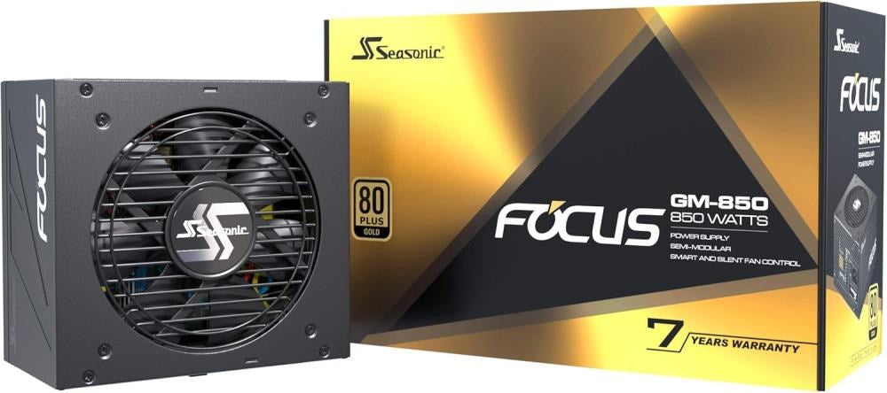 Seasonic Focus GM-850 Netzteil und seine gold-schwarze Verpackung.