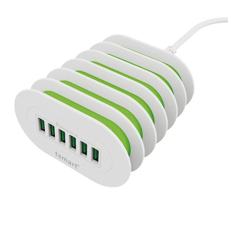 Beyaz bir arka planda altı yeşil USB bağlantı noktasına sahip beyaz bir Tsmart USB şarj kulesi.