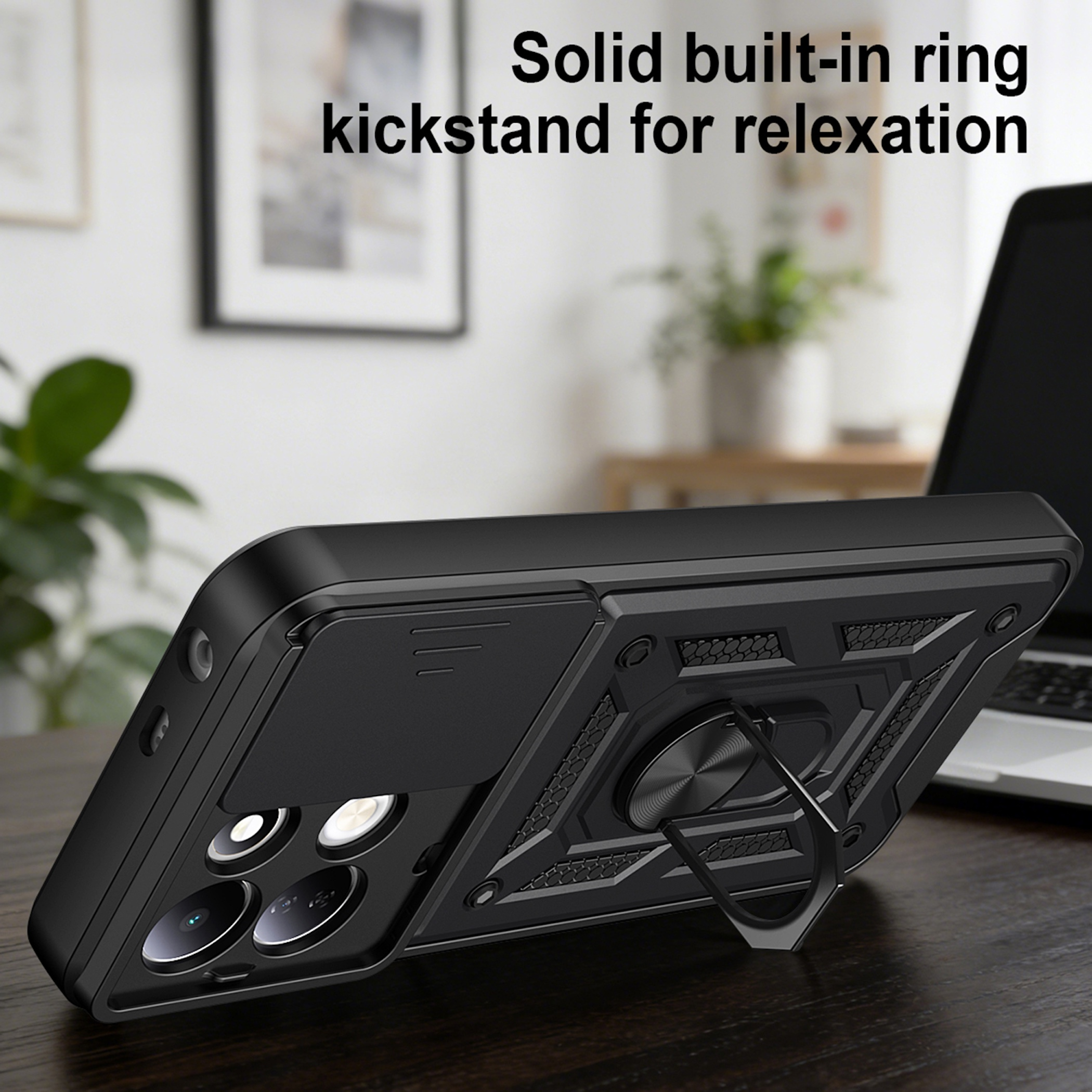 Schwarze Schutzhülle mit integriertem Ringständer auf Holztisch.