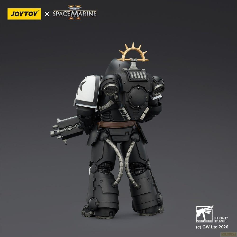 Widok z tyłu czarnej figurki akcji Warhammer Space Marine ze złotą aureolą i bolterem.