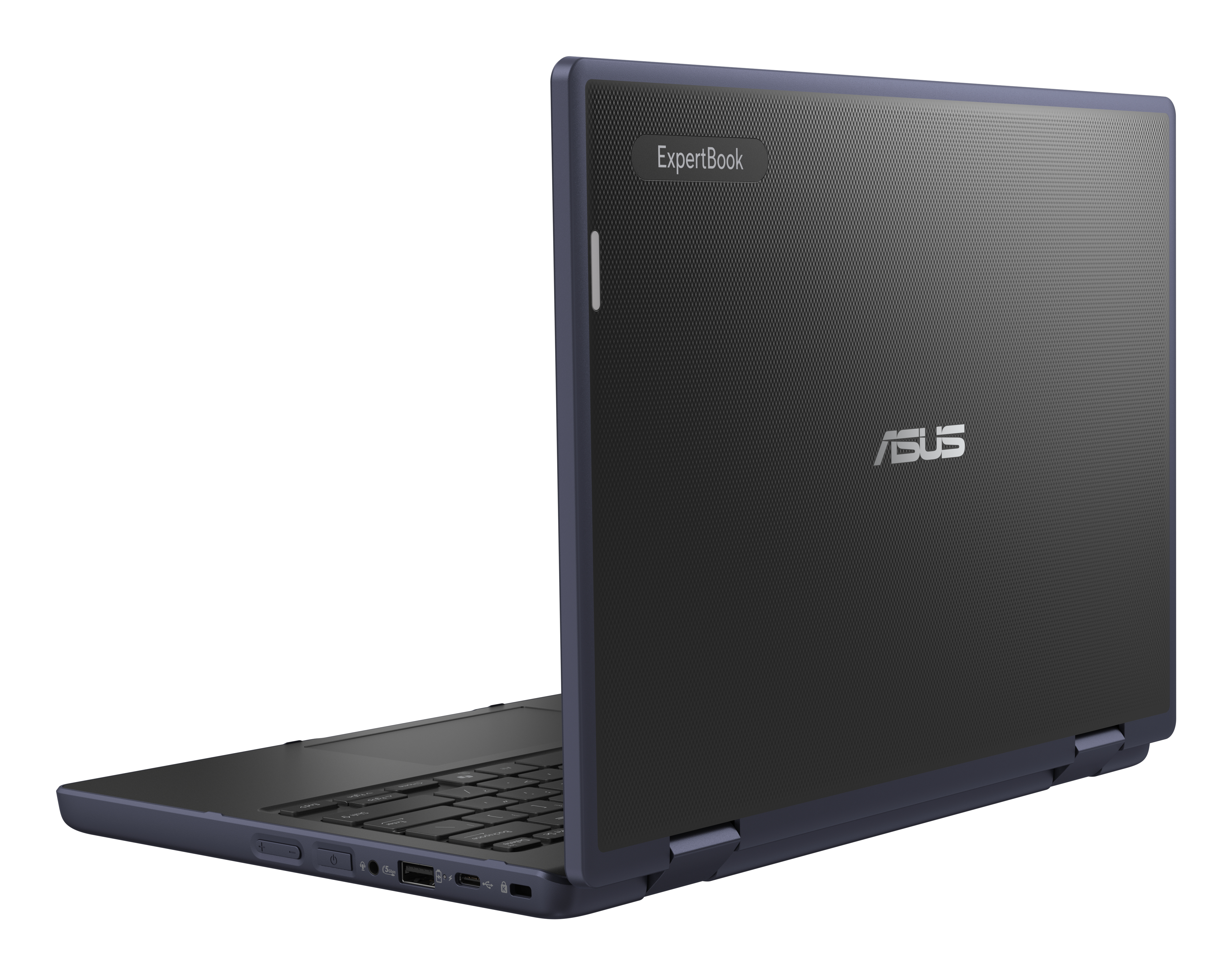 Un portátil ASUS ExpertBook sobre una superficie blanca, mostrando la tapa texturizada cerrada con logotipos.