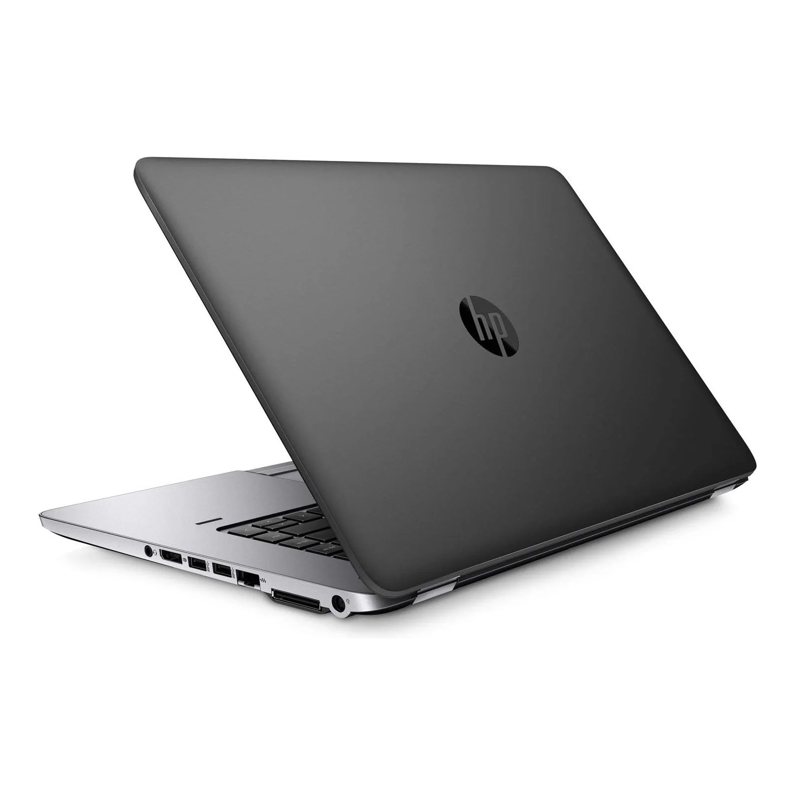 Ein geschlossener, dunkler HP-Laptop steht auf einer weißen Oberfläche und zeigt das Logo auf dem Deckel.