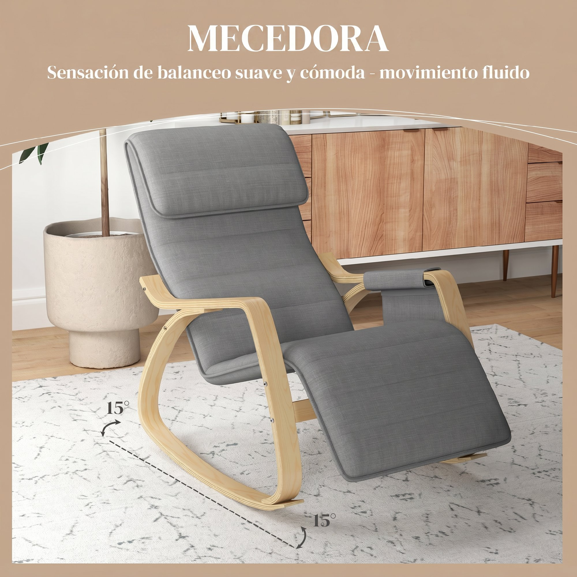 Mecedora gris con estructura de madera y reposapiés sobre una alfombra estampada frente a un mueble de madera.