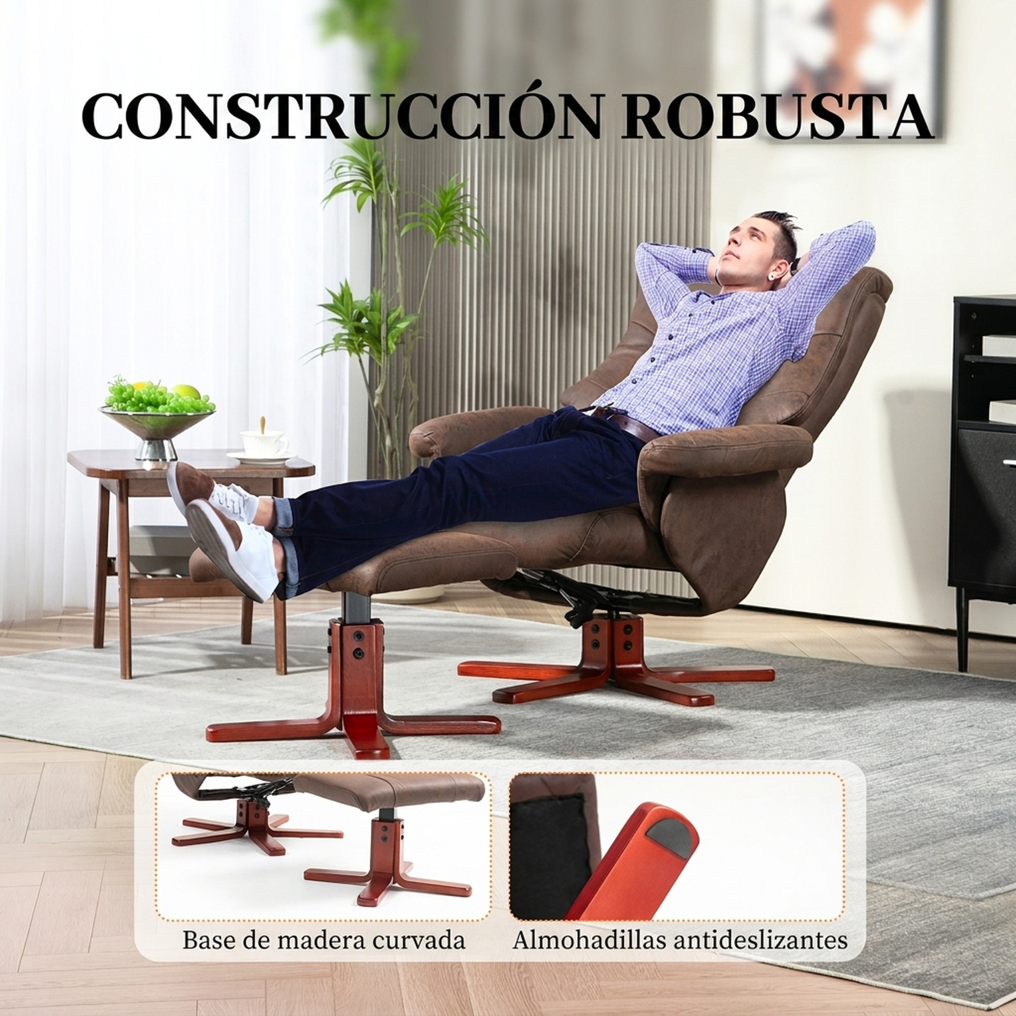 Un hombre relajándose en un sillón marrón con reposapiés en una sala luminosa.