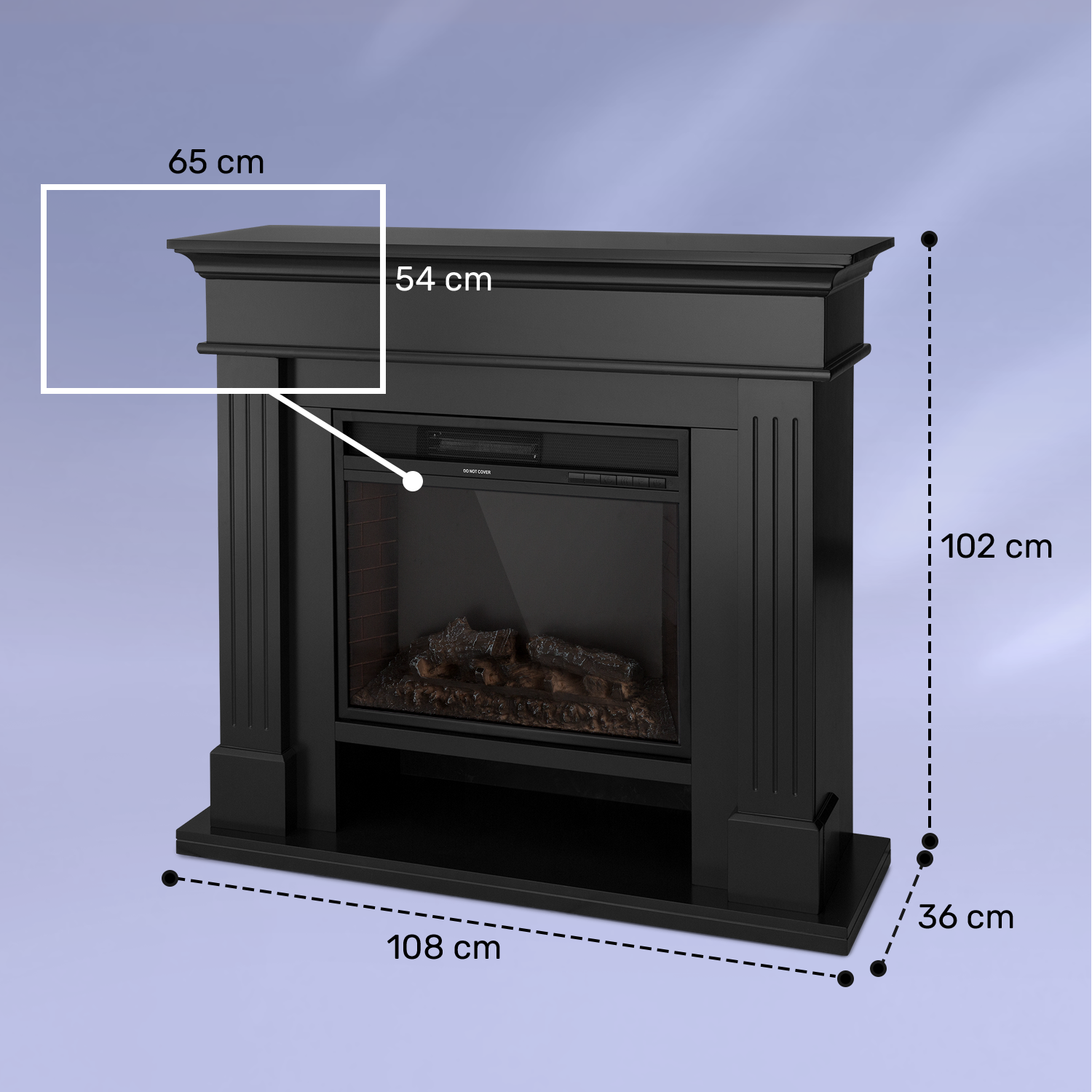 Schwarzer elektrischer Kamin mit Ma ßangaben von 108 cm Breite und 102 cm Höhe vor blauem Hintergrund.