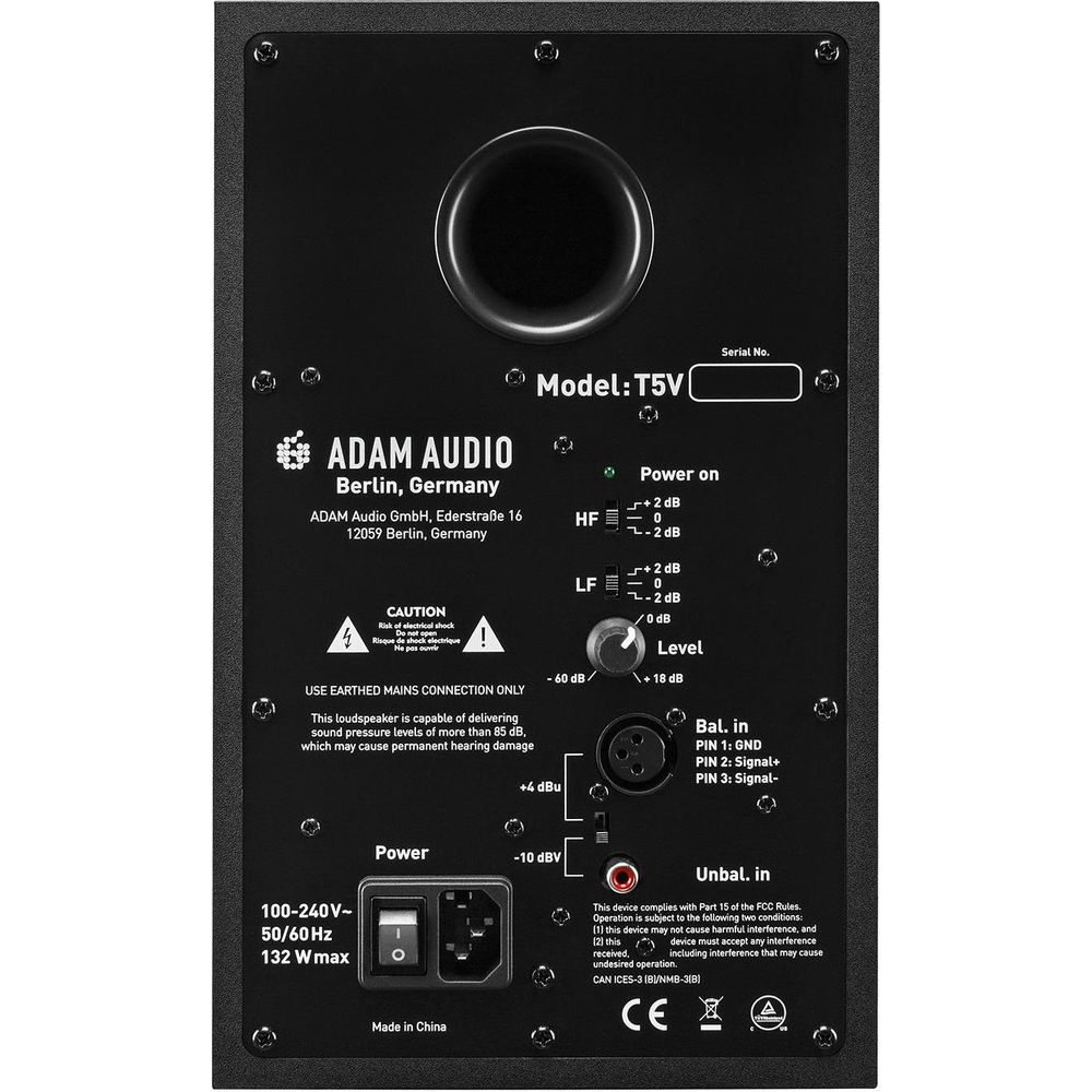 Pannello posteriore del diffusore Adam Audio T5V con ingressi, controlli e avvertenze.