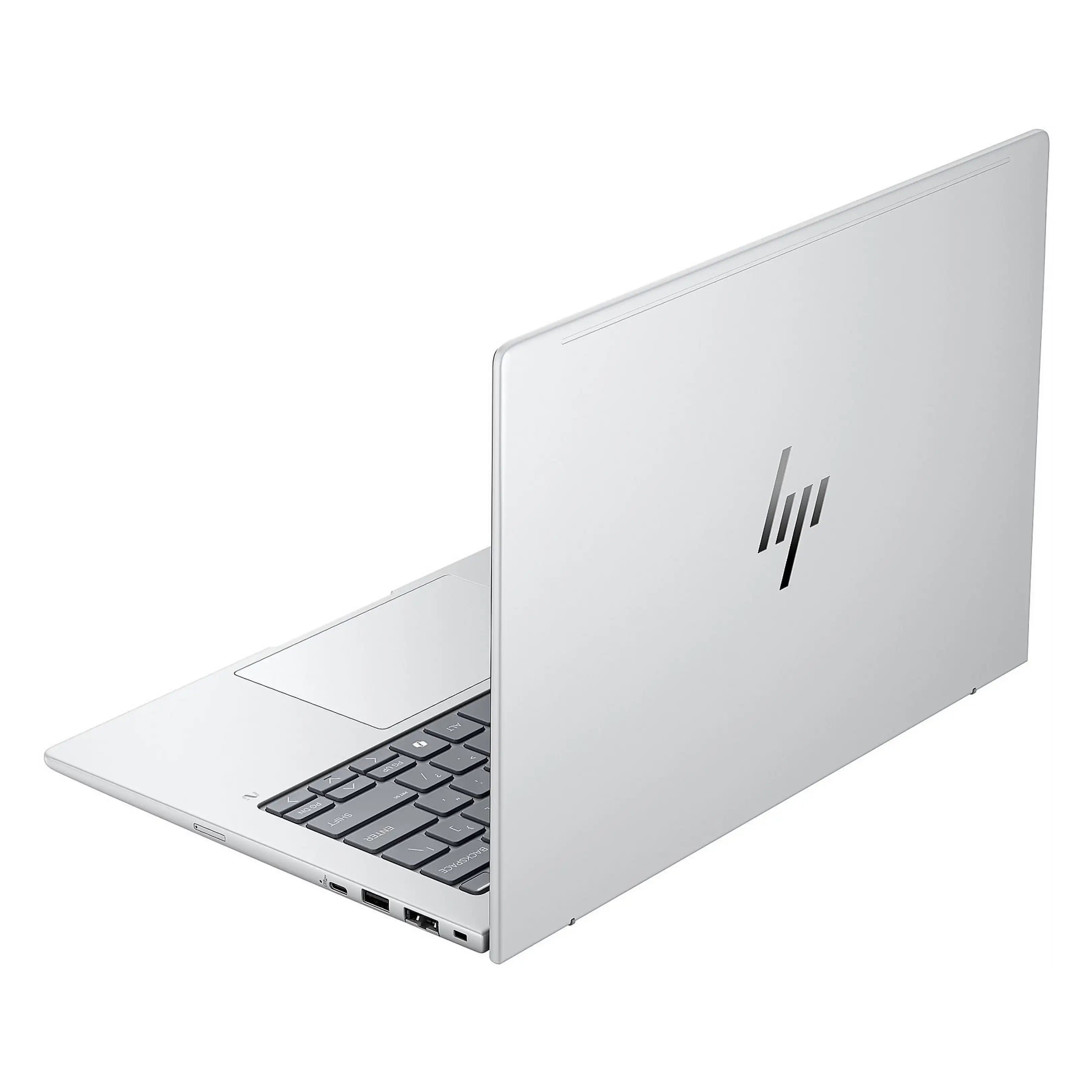 Un laptop HP argentato su sfondo bianco, visto dal lato destro con il logo HP.