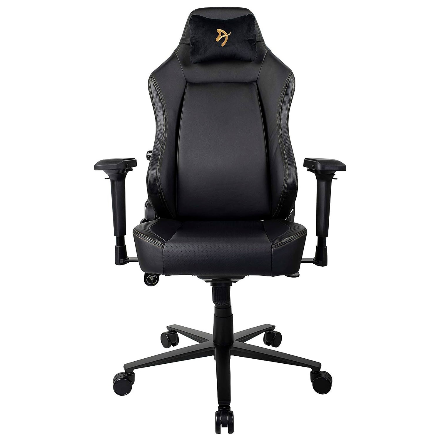 Una silla gaming negra con reposacabezas y reposabrazos ajustables sobre fondo blanco.