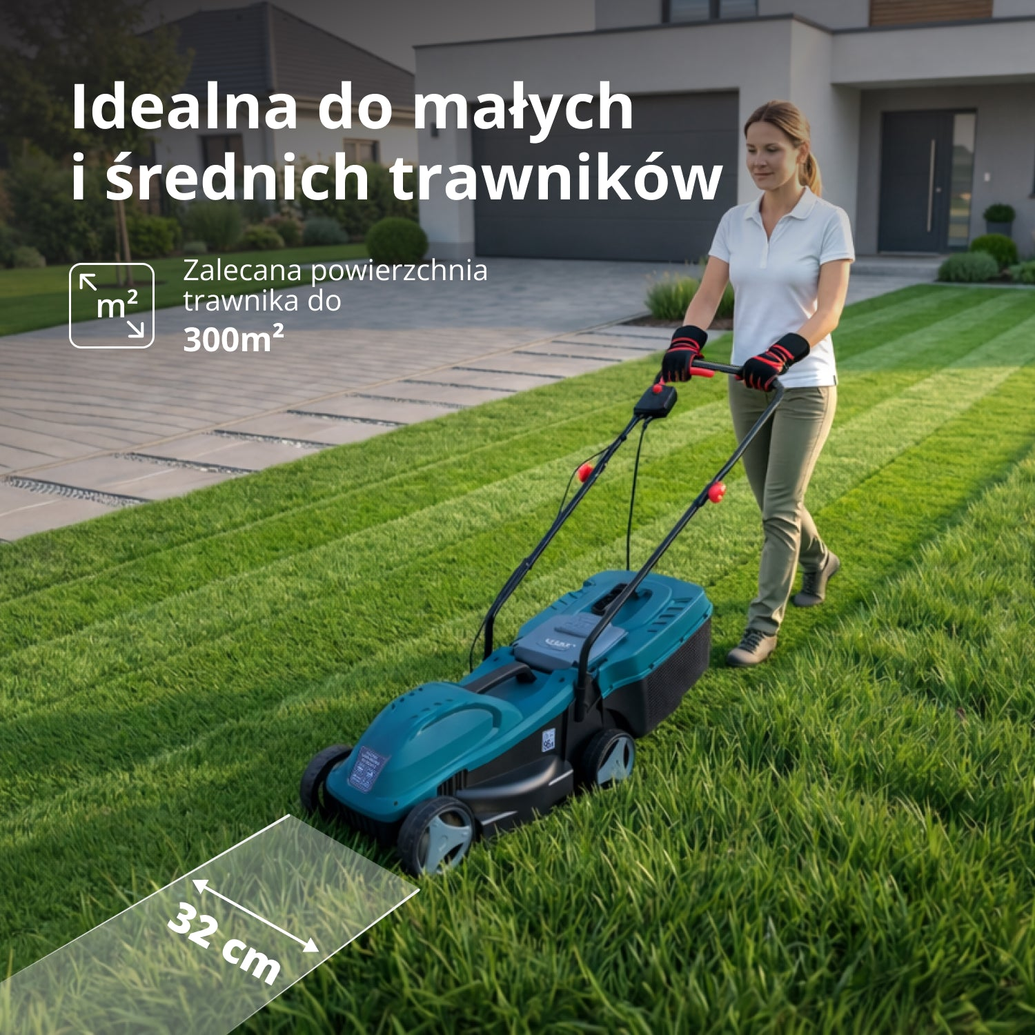 Kobieta kosi bujny, zielony trawnik turkusową kosiarką przed nowoczesnym domem.