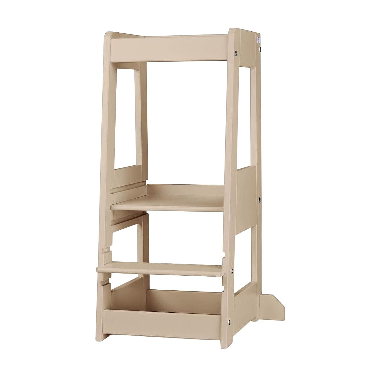 Ein beiger Holz-Lernhocker für Kinder mit einer Plattform und Stufe auf weißem Hintergrund.