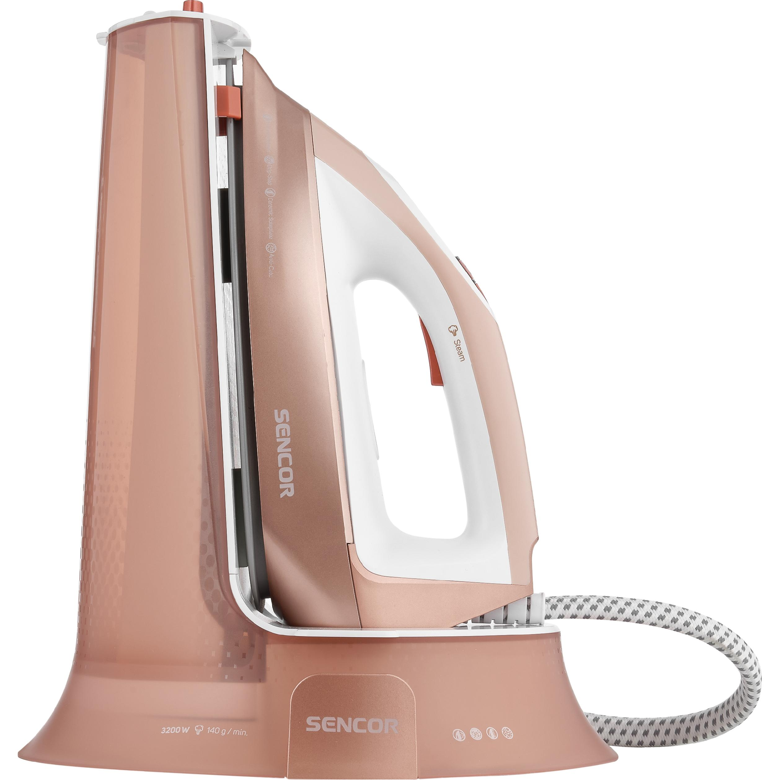 Un ferro da stiro a vapore Sencor oro rosa e bianco con stazione base e cavo bianco-grigio su sfondo bianco.