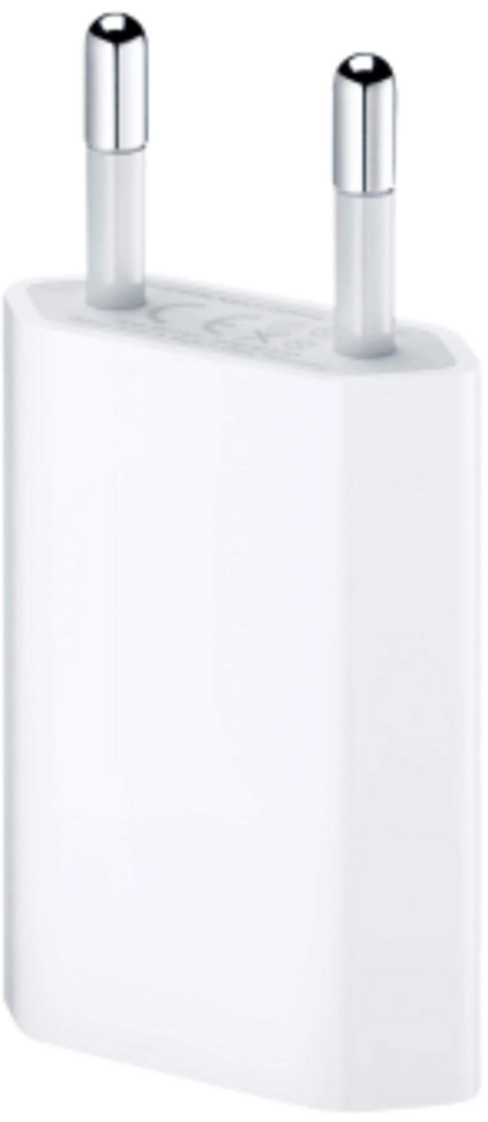 Un alimentatore bianco con due spinotti metallici rotondi su sfondo bianco.