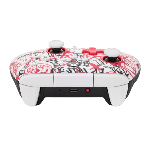 Ein weiß-roter Xbox-Controller mit Graffiti-Muster, zwei Joysticks und weißen Tasten vor weißem Hintergrund.