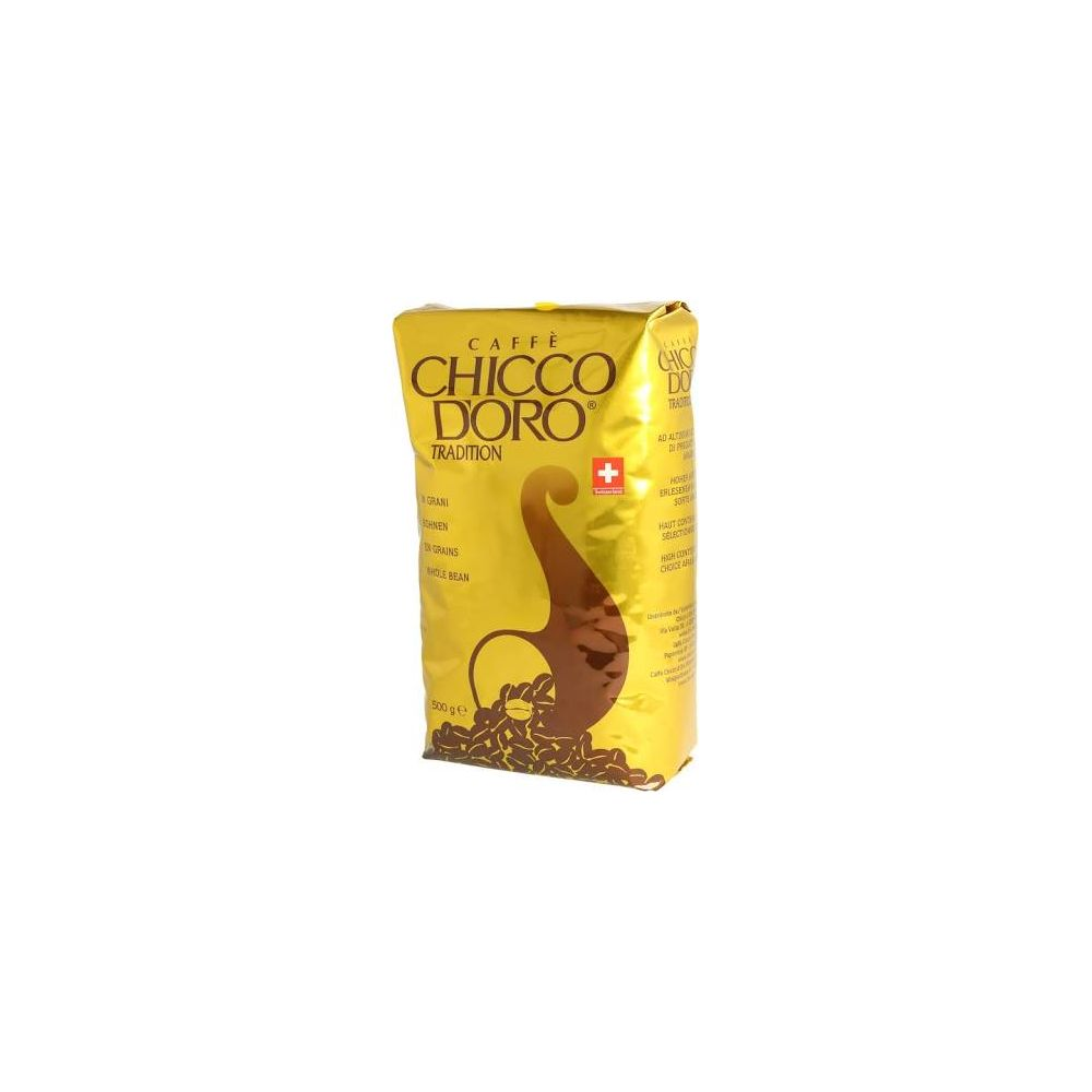 Eine goldene Kaffeepackung von Chicco d'Oro mit dem Markennamen und Kaffeebohnen auf weißem Hintergrund.