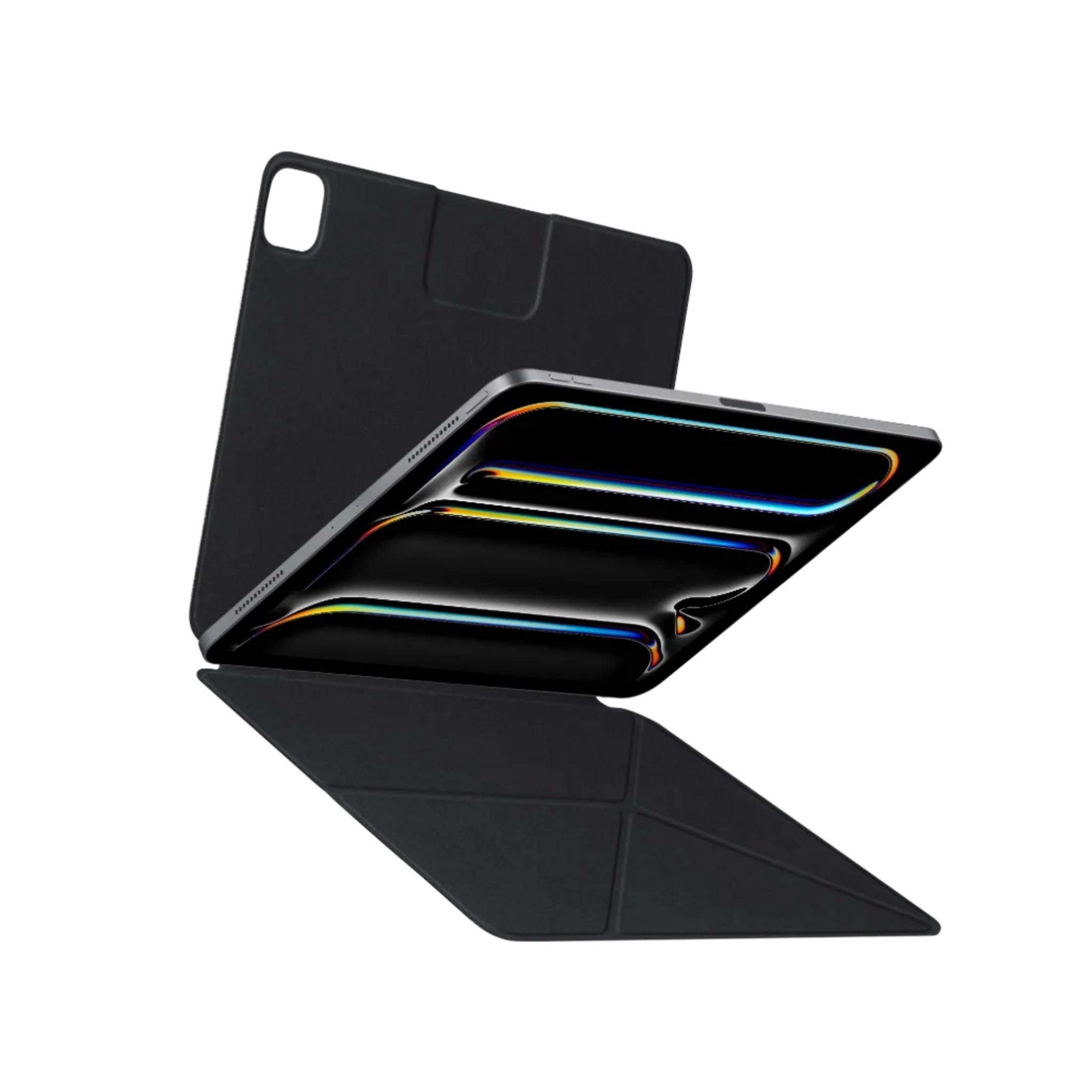 Ein Tablet in einer schwarzen Schutzhülle, die auf einem weißen Hintergrund steht.