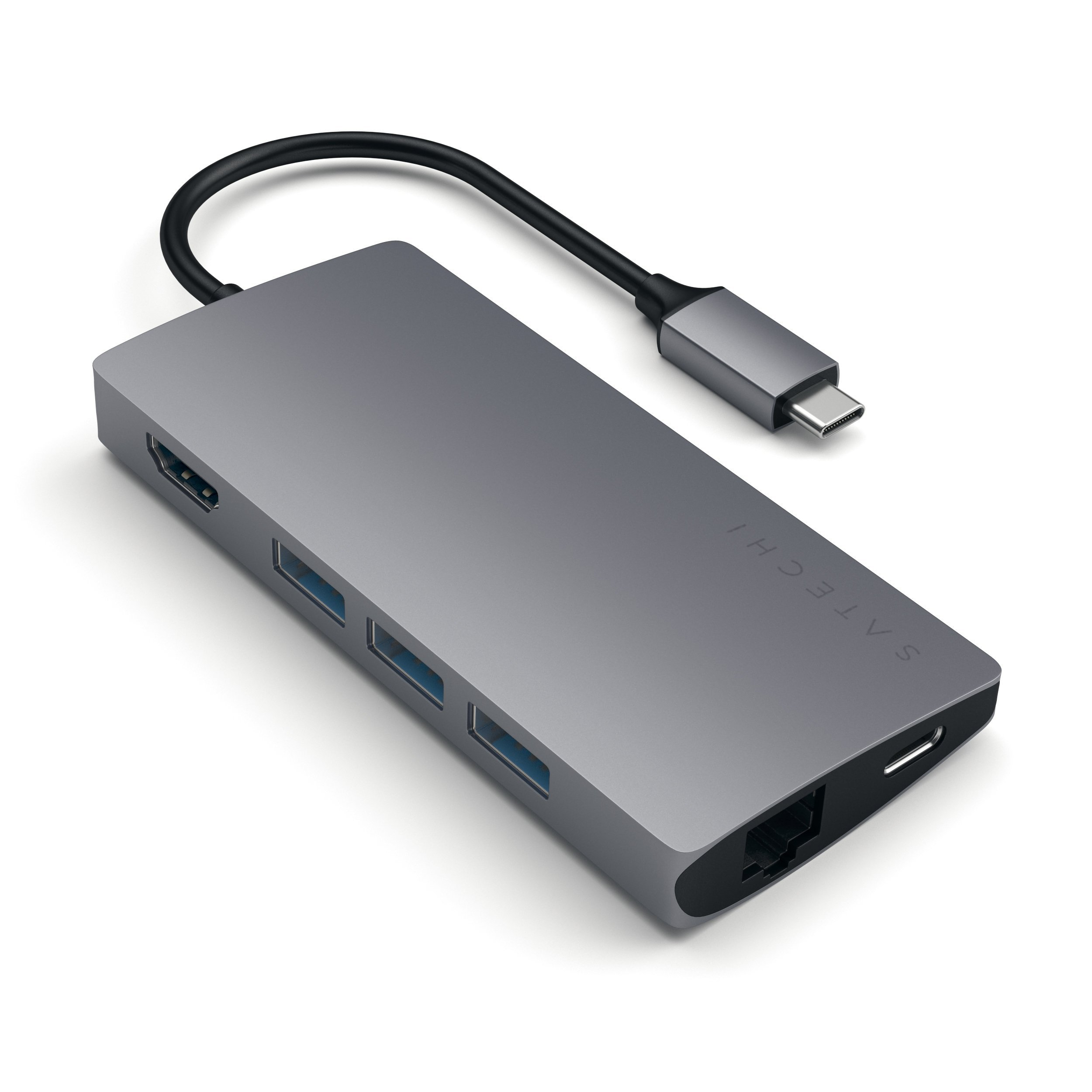 Ein grauer Satechi USB-C-Hub mit mehreren Anschlüssen und angeschlossenem Kabel auf weißem Hintergrund.