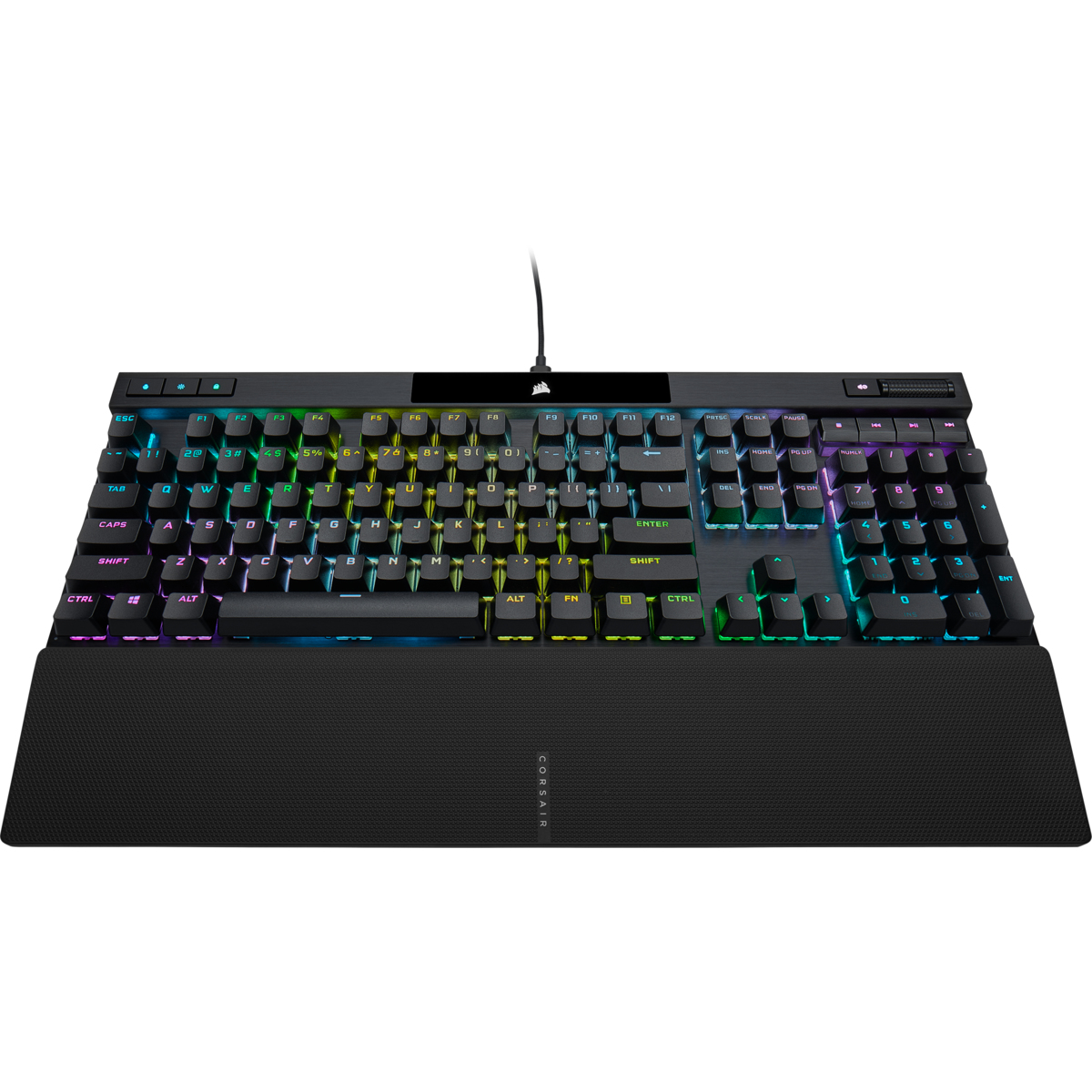 Teclado para juegos Corsair negro con retroiluminación RGB y reposamuñecas sobre fondo blanco.