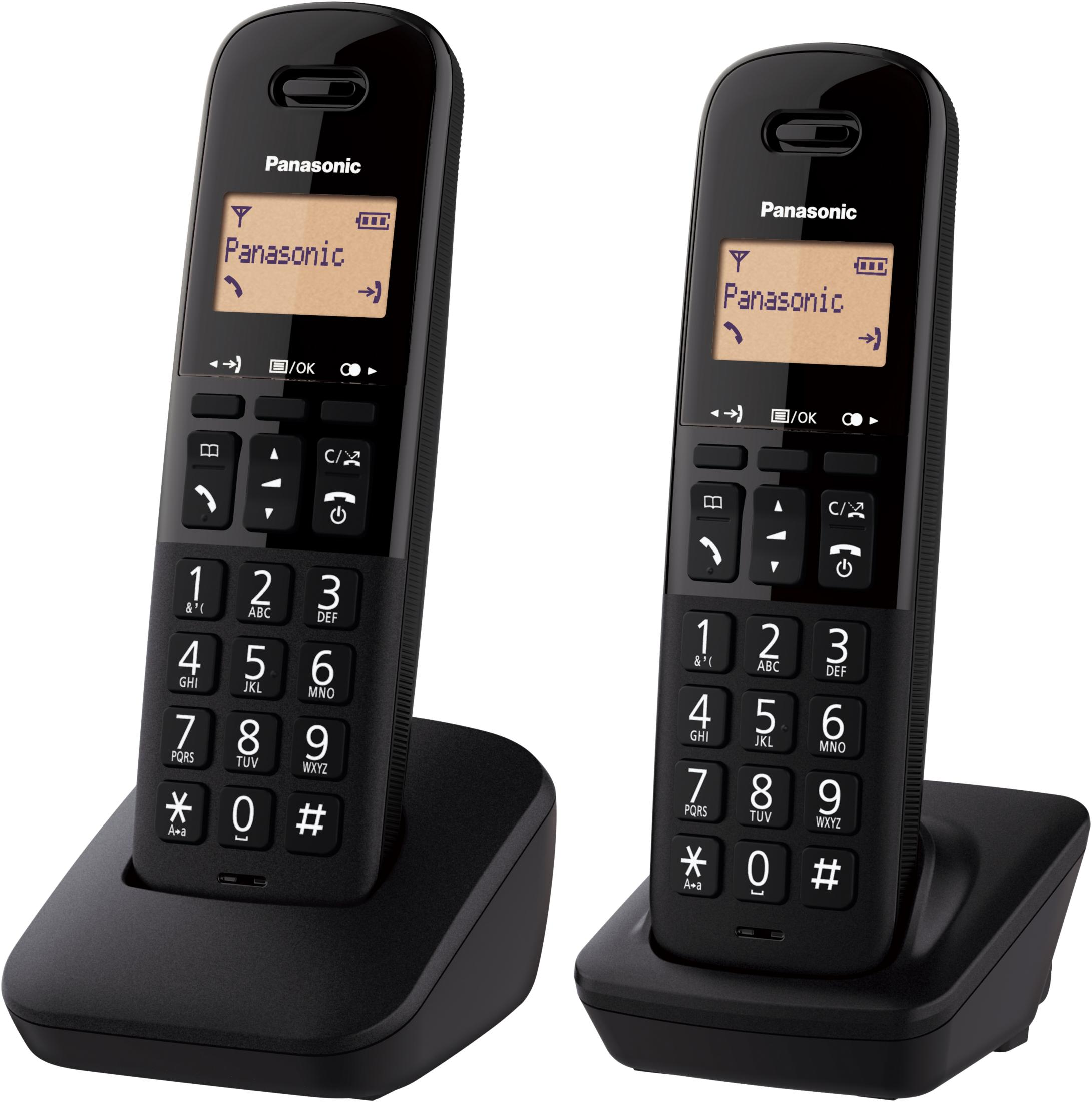 Dwa czarne bezprzewodowe telefony Panasonic z podświetlanymi ekranami LCD i dużymi klawiaturami.