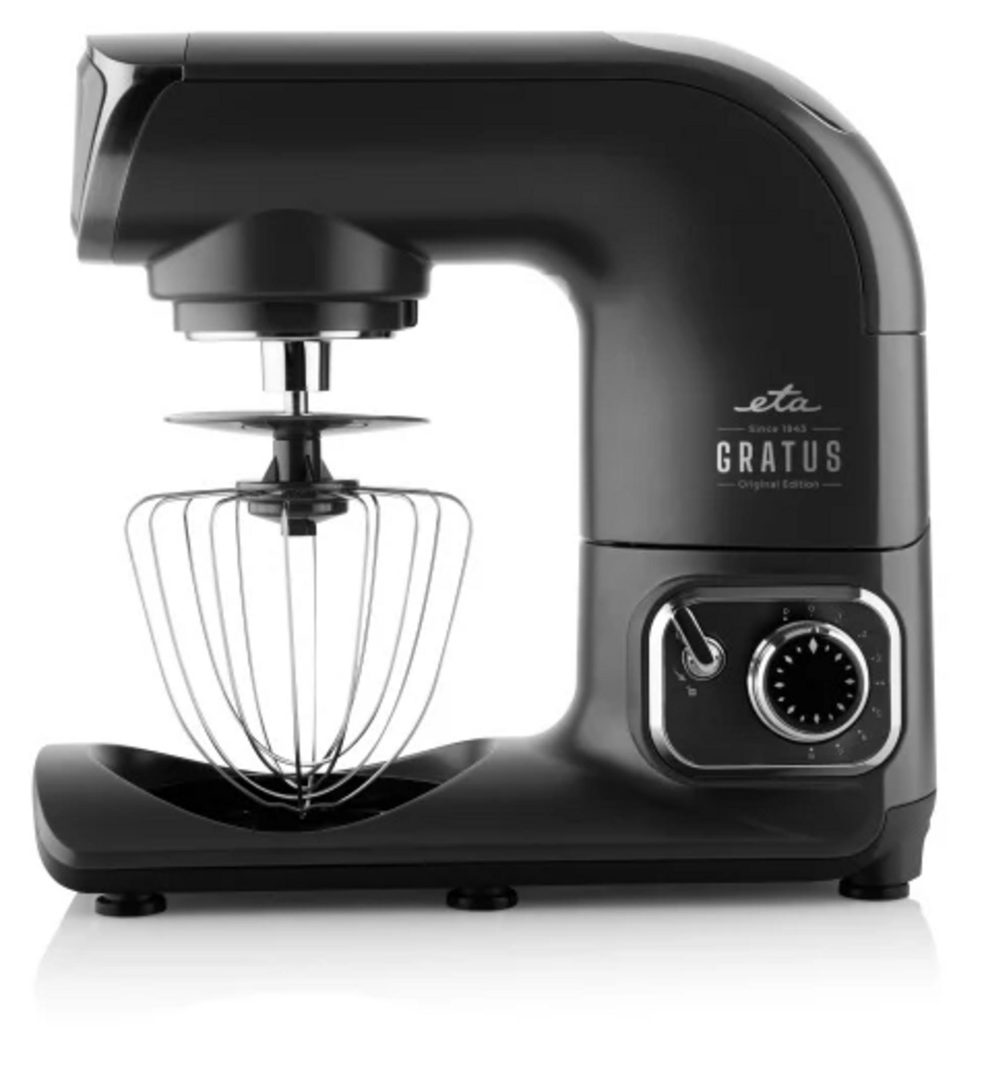 Ein grauer Standmixer Gratus mit Schneebesenaufsatz vor weißem Hintergrund.