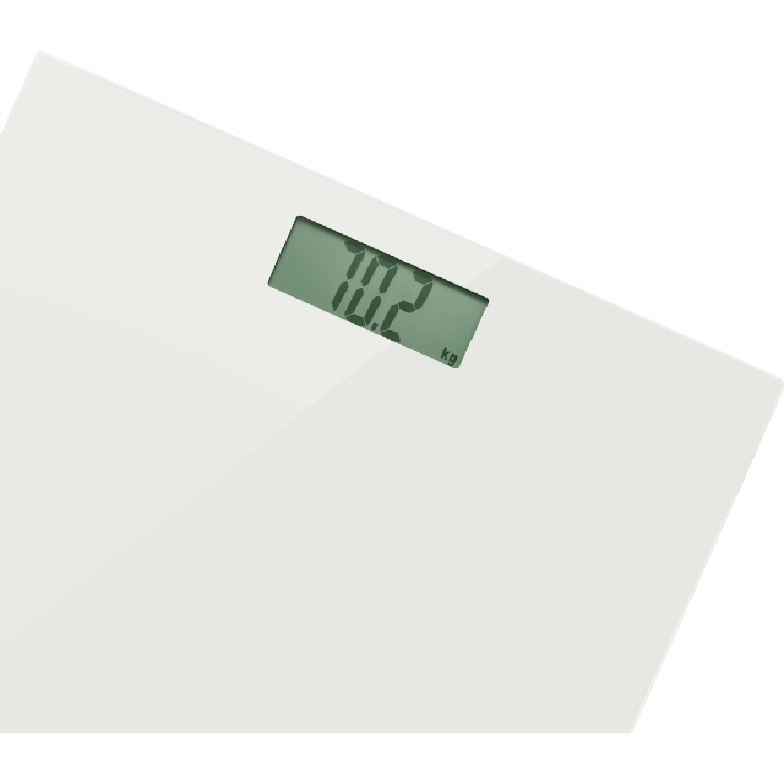 Eine weiße digitale Personenwaage mit grünem LCD-Bildschirm und einer Gewichtsanzeige in Kilogramm.