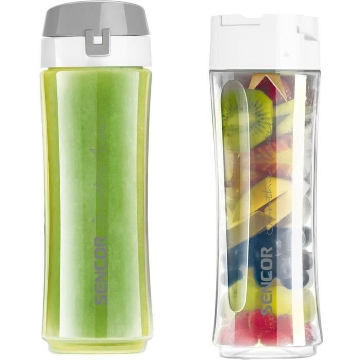 Zwei Sencor-Smoothie-Flaschen: eine mit grüner Flüssigkeit, die andere mit verschiedenem Obst gefüllt.