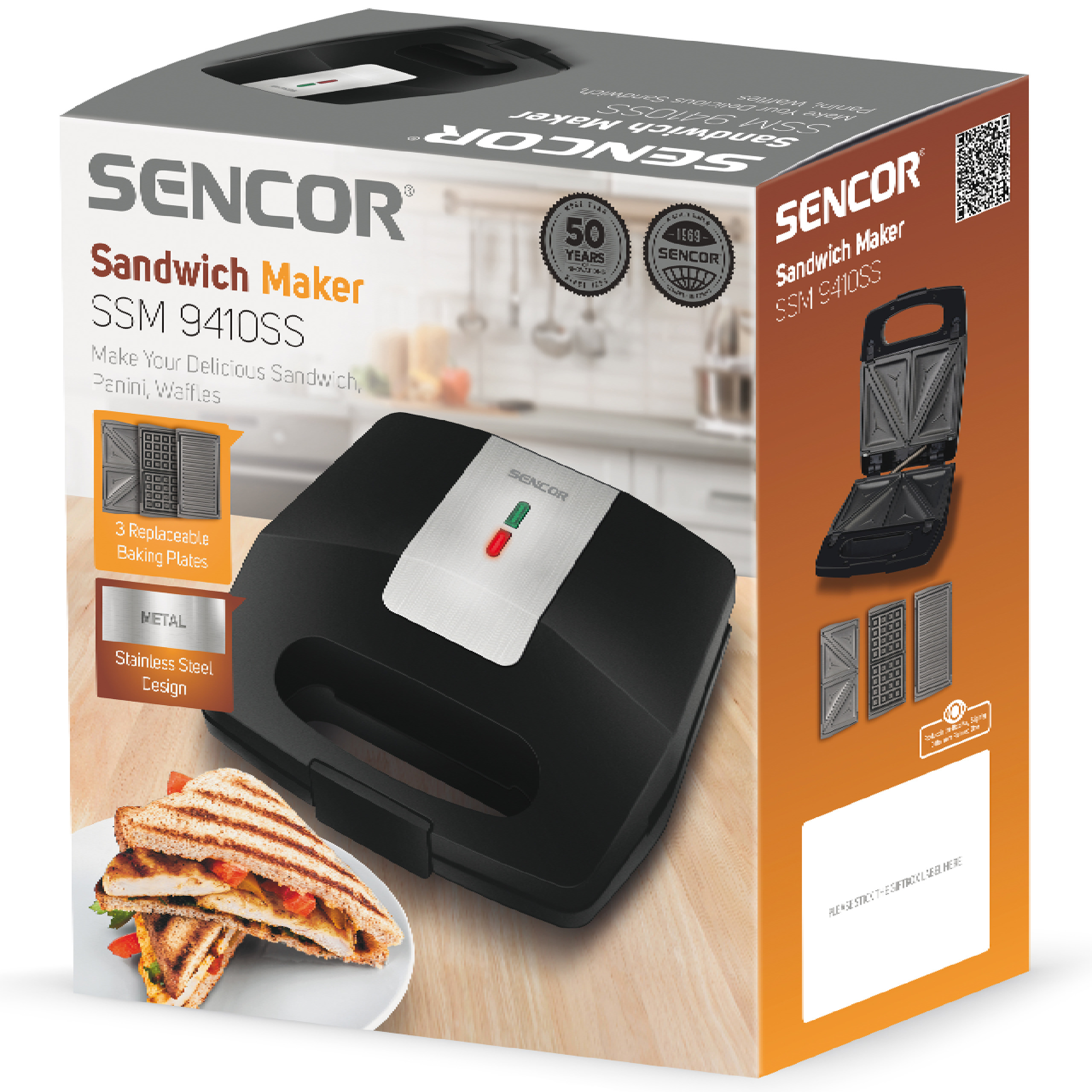 Produktverpackung eines schwarzen Sencor Sandwichmakers SSM 9410SS mit drei austauschbaren Platten.