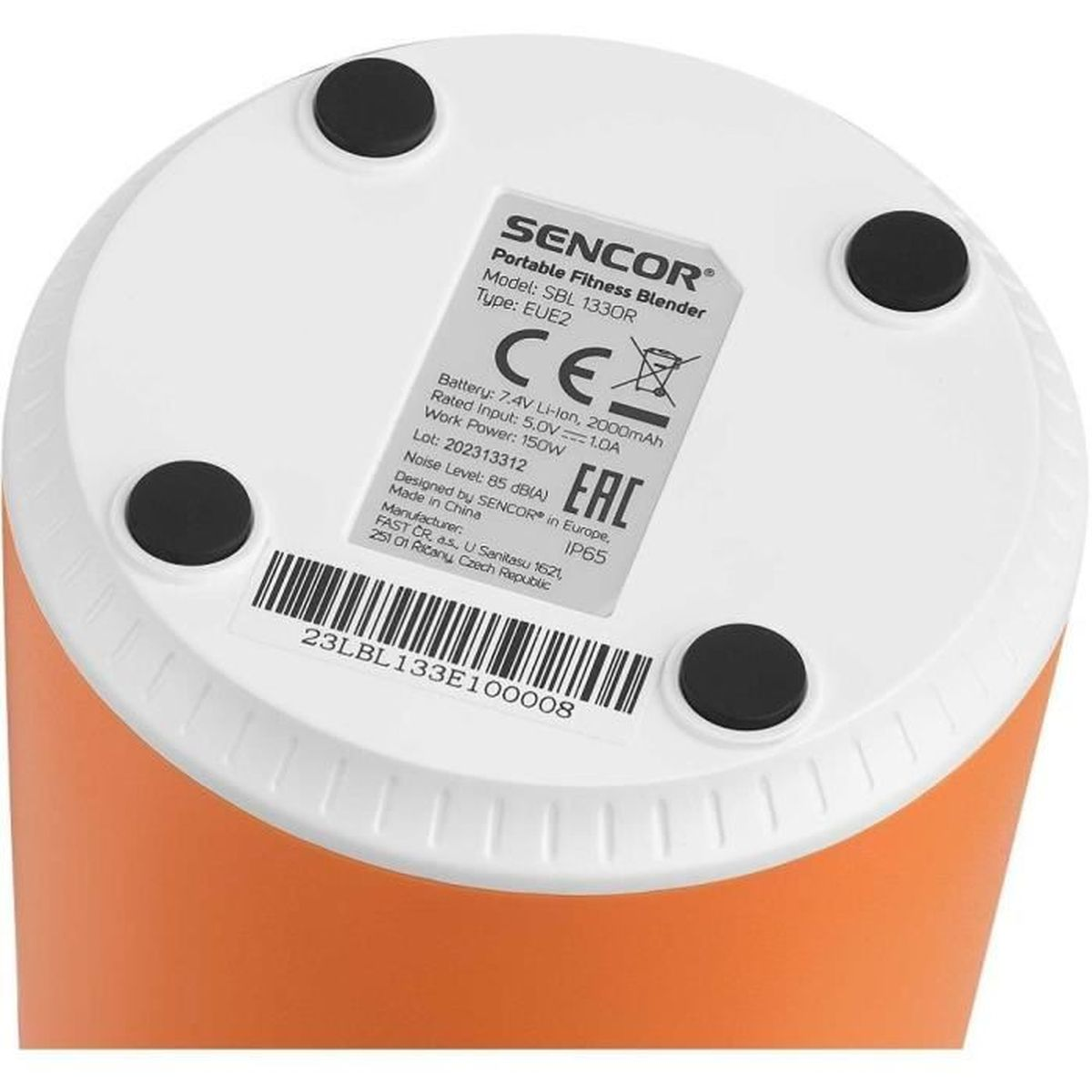 Spód pomarańczowego blendera Sencor z danymi modelu, specyfikacją, kodem kreskowym i gumowymi nóżkami.