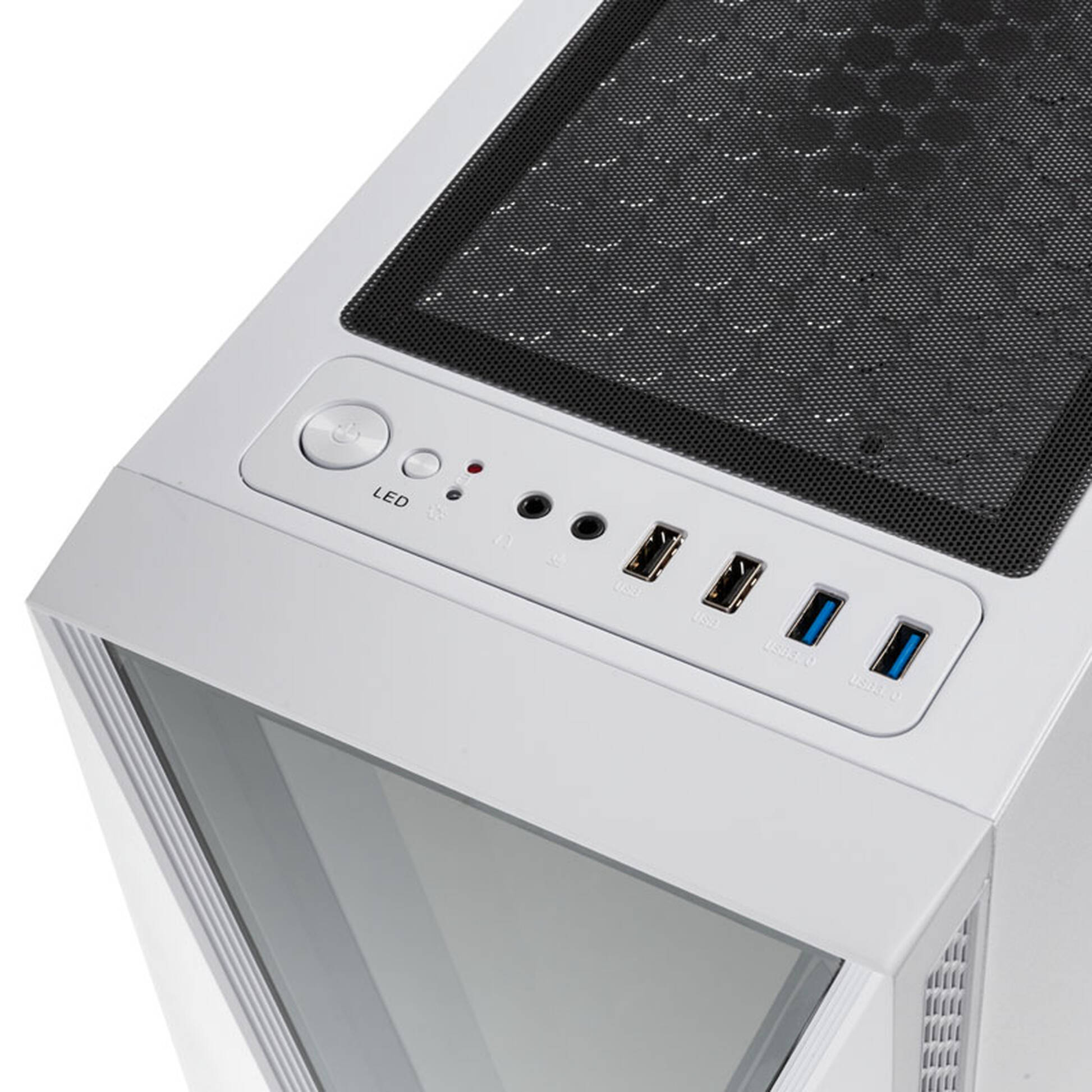 Top-Anschlüsse und Einschalttaste eines weißen PC-Gehäuses mit Mesh-Abdeckung.