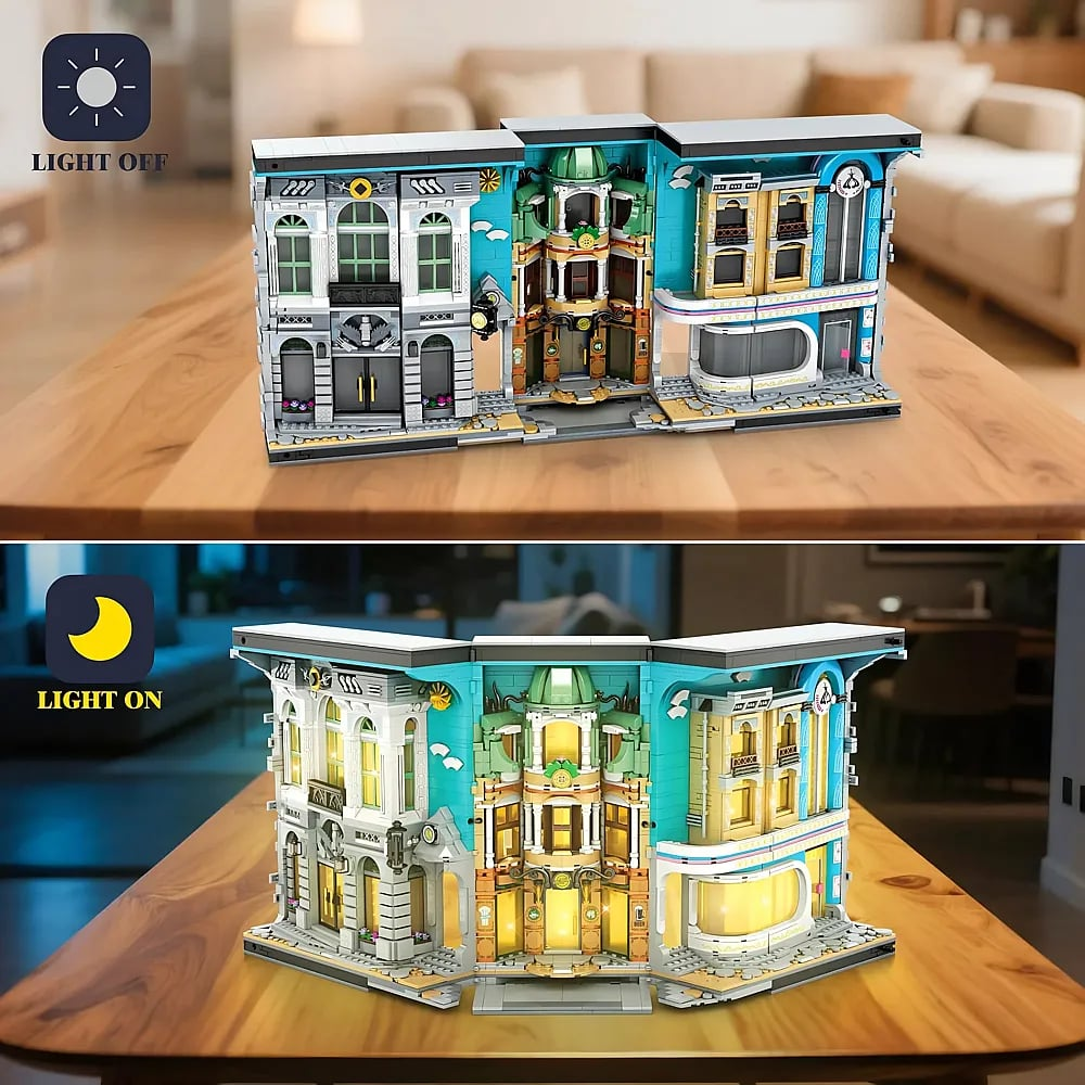 Zwei Ansichten eines Lego-Straßenmodells auf einem Holztisch, einmal bei Tag und einmal beleuchtet bei Nacht.