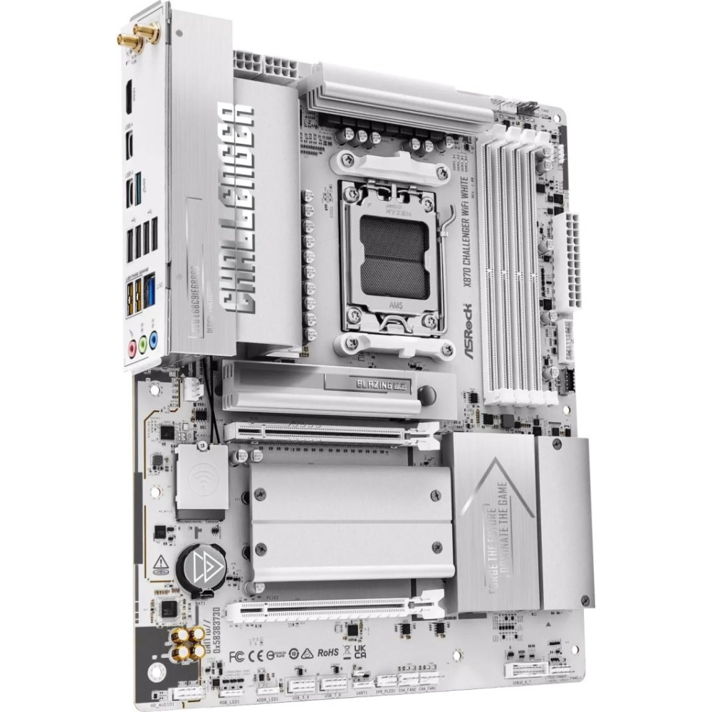 Biała płyta główna ASRock X870 Challenger WiFi z gniazdem AM5 i srebrnymi radiatorami.