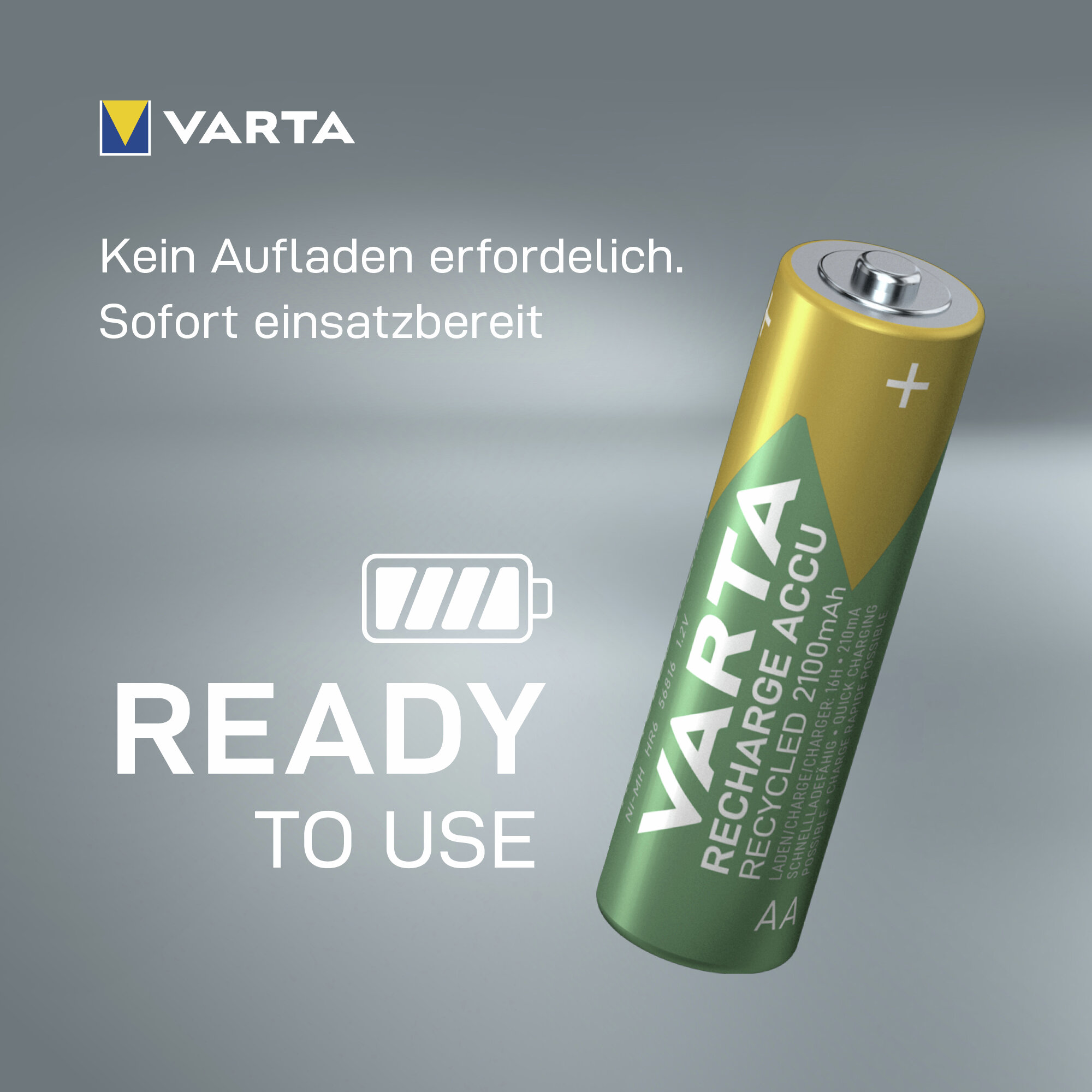 Eine grüne Varta AA Batterie steht schräg auf grauen Hintergrund mit Text.