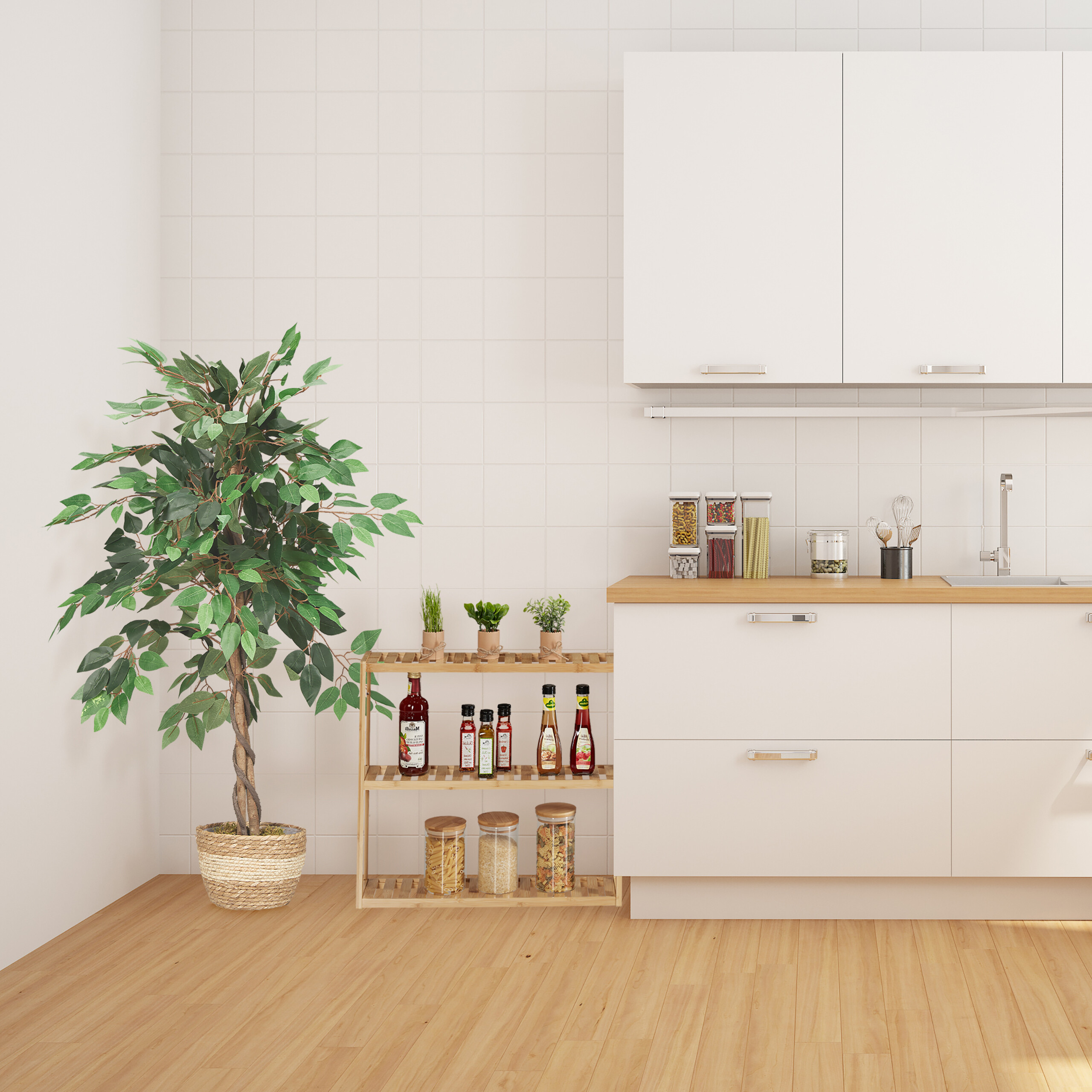 Moderne weiße Küche mit Holzboden, Regalen mit Gewürzen und einer grünen Topfpflanze.