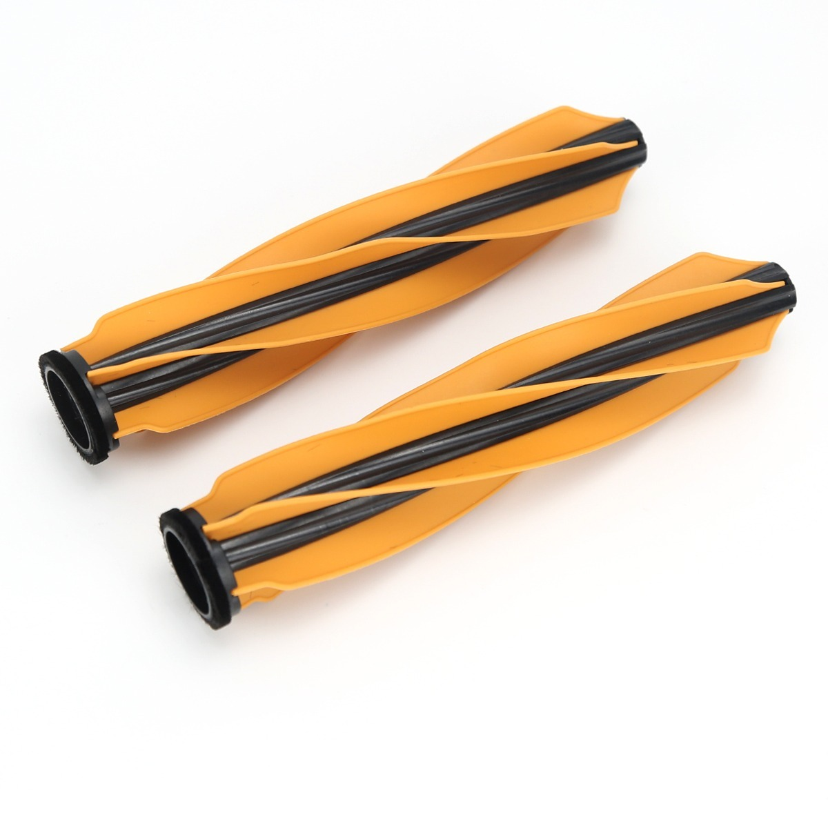 Zwei orange-schwarze Ersatz-Gummiwalzen für Staubsauger auf weißem Grund.