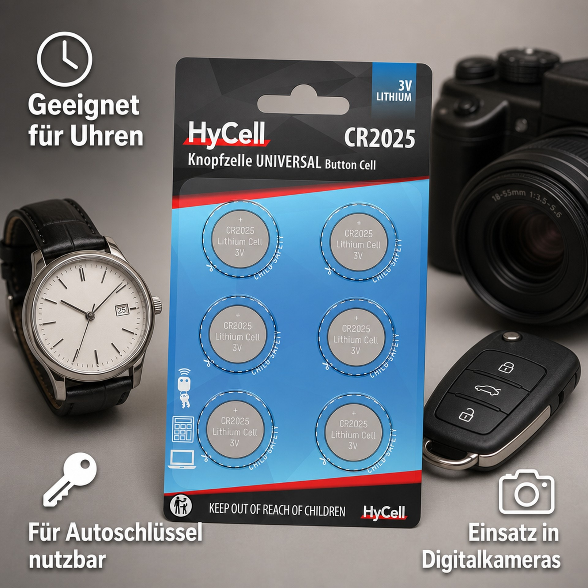 HyCell CR2025 Lithium-Knopfzellenpackung neben einer Armbanduhr, einem Autoschlüssel und einer Kamera auf grauem Grund.