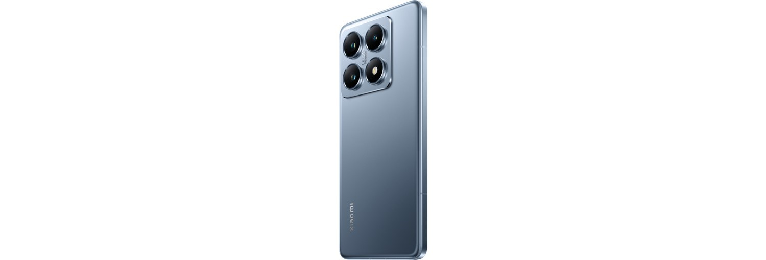 Arkadan gösterilen mavi bir Xiaomi akıllı telefon, dört kameralı modülünü ve tasarımın ı sergiliyor.