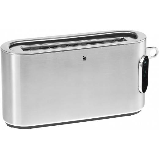 Ein moderner Langschlitztoaster aus Edelstahl mit digitalem Display und Bedienfeld an der Seite vor weißem Hintergrund.