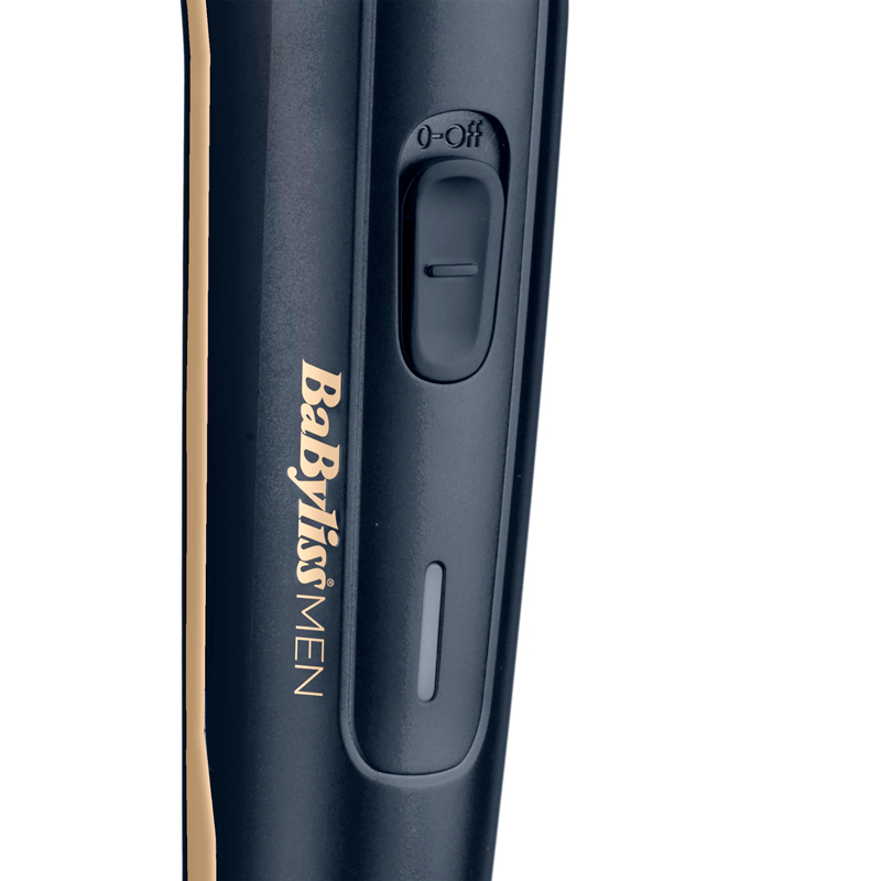 Primo piano del manico di un trimmer nero BaByliss MEN con interruttore di accensione e scritta dorata.
