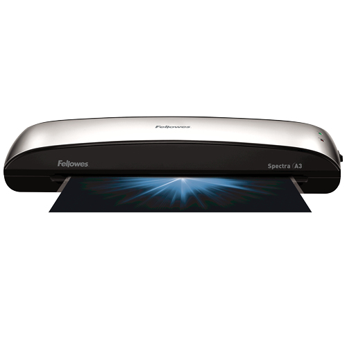Czarno-srebrny laminator Fellowes Spectra A3 z wychodzącym niebiesko świecącym papierem.